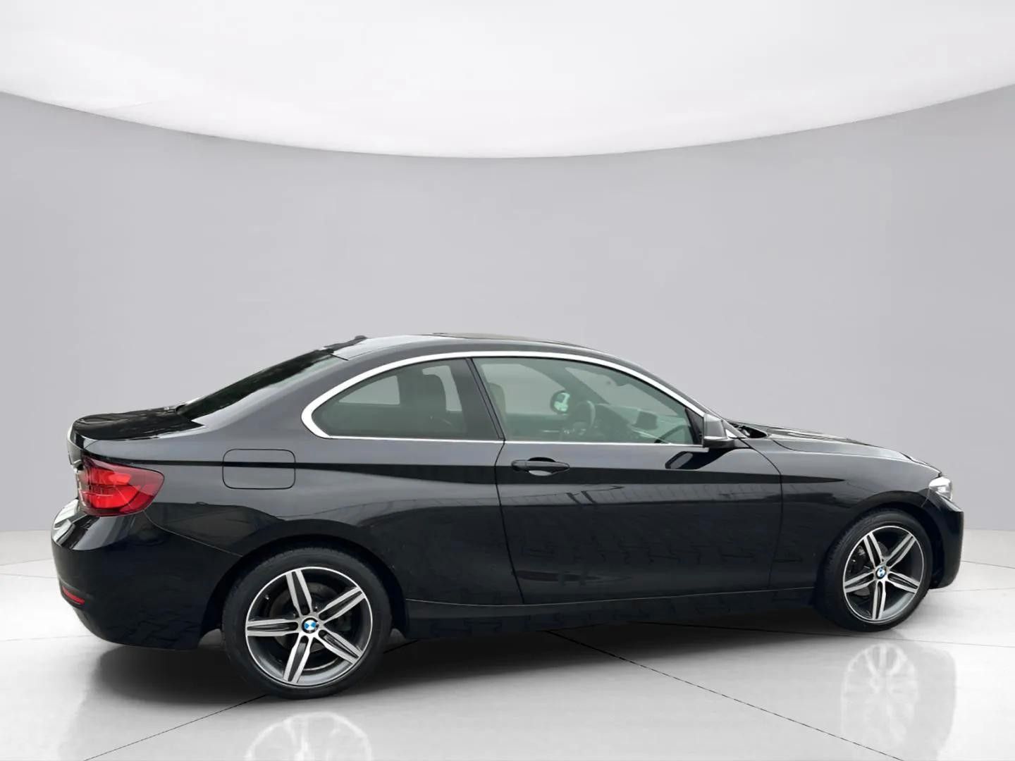 BMW 218i Coupe*M* Luxury Line*Automatik*SHZ*1.Hand* foto 6