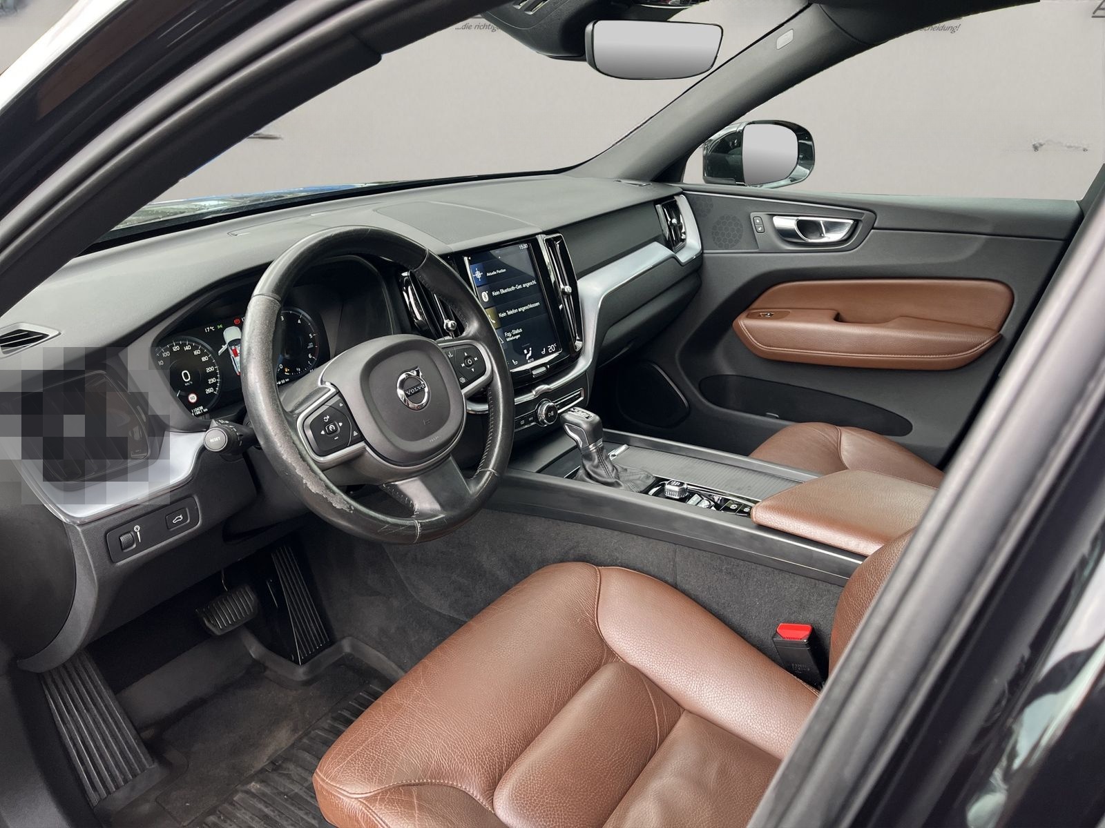 Volvo XC60 D4 Momentum 2WD/AUT/NAVI/19Z/KAMERA/LEDER foto 15