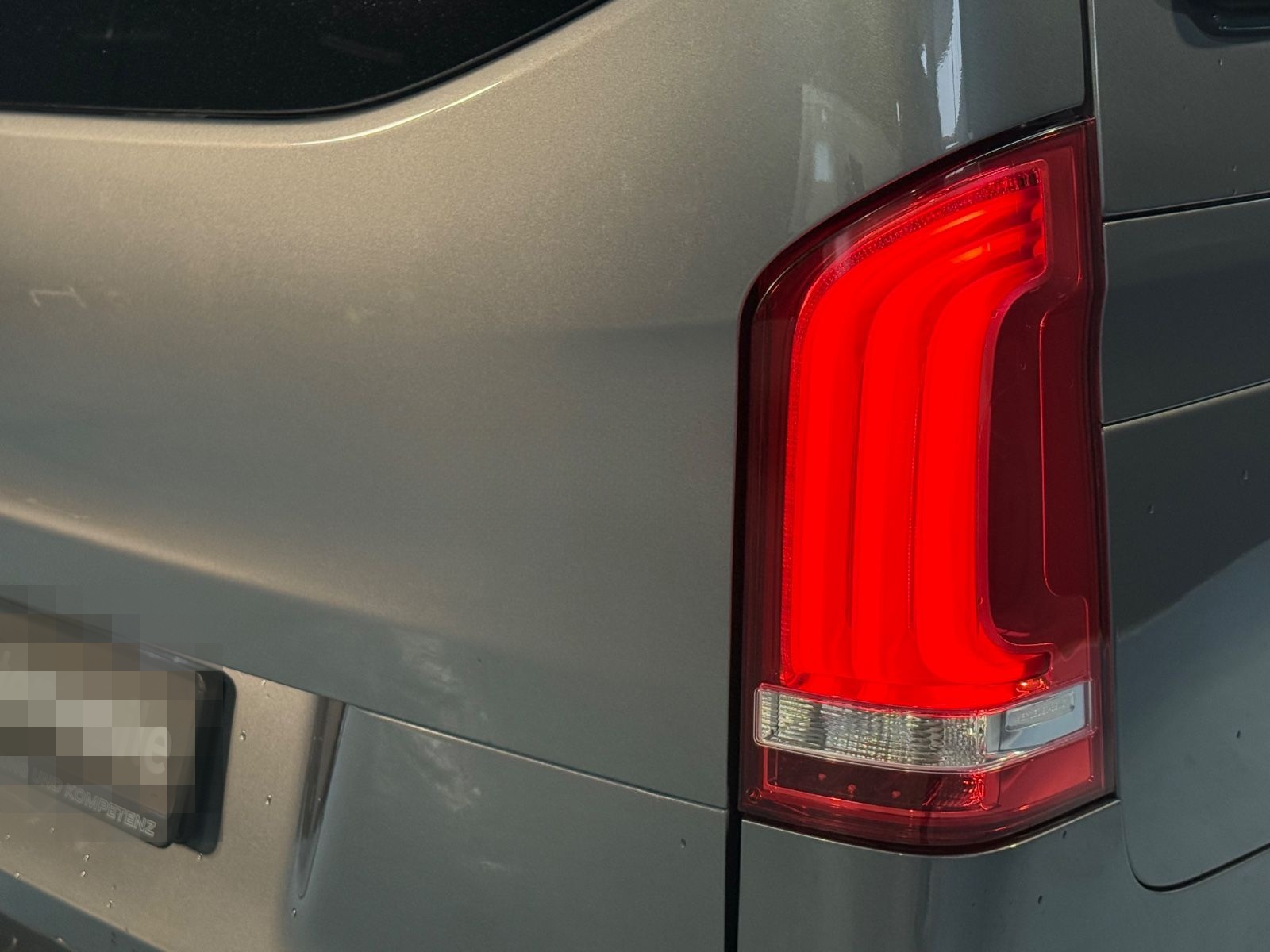 Mercedes-Benz V 300 d Aut. EDITION °Lang°4 MATIC°Cam°7 Sitz foto 10