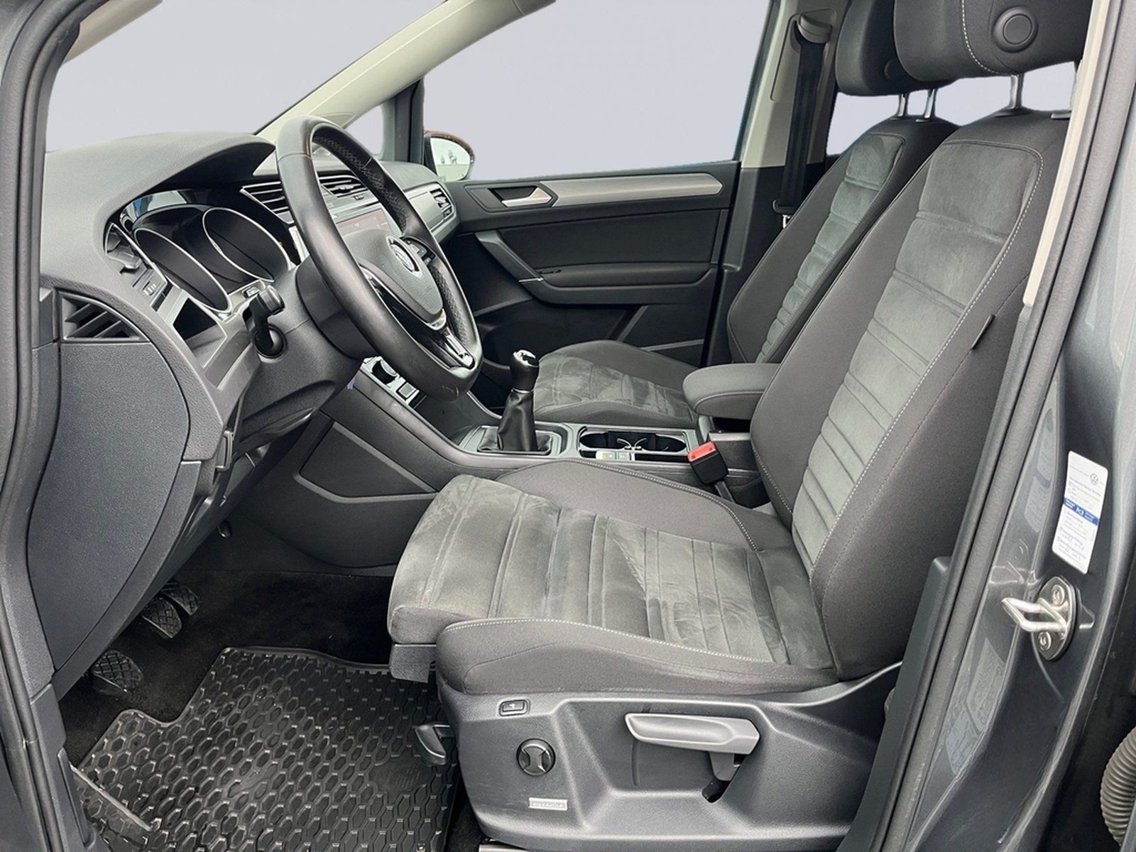 Volkswagen Touran 1.5 TSI Comfortline R-Line ACC+LED+Massag foto 20
