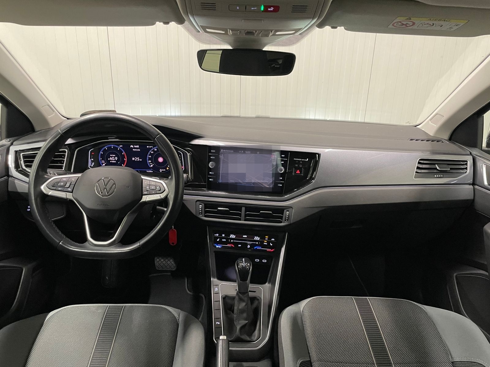 Volkswagen Polo Style 1.0 TSI DSG AHK ACC NAVI PANO foto 13