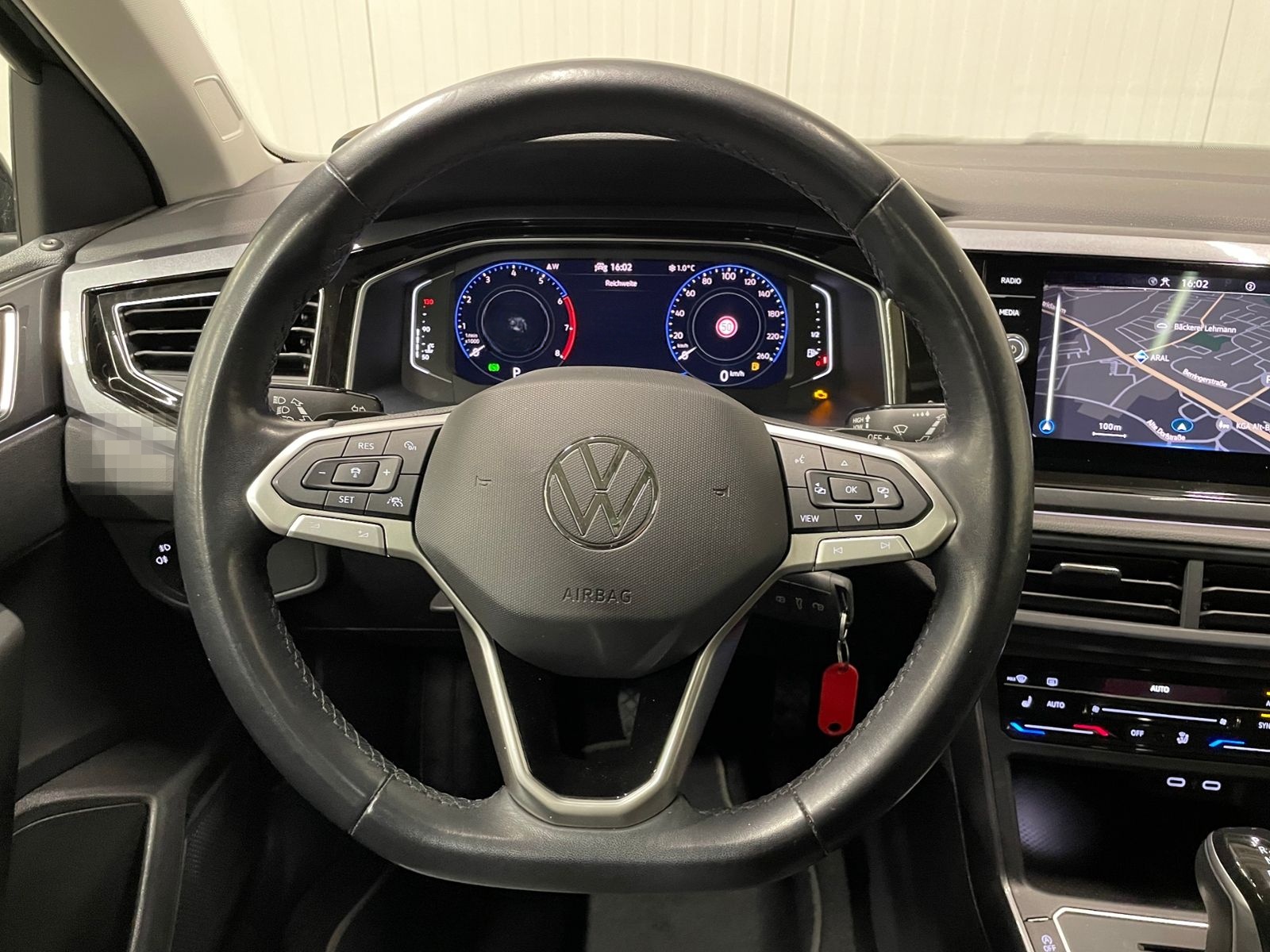 Volkswagen Polo Style 1.0 TSI DSG AHK ACC NAVI PANO foto 14