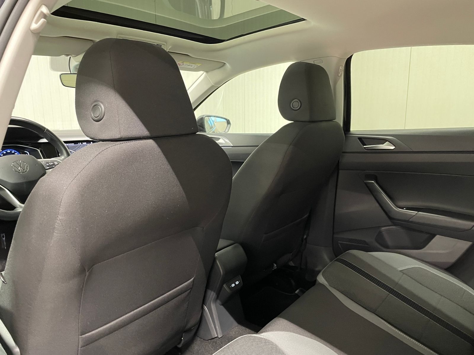 Volkswagen Polo Style 1.0 TSI DSG AHK ACC NAVI PANO foto 20