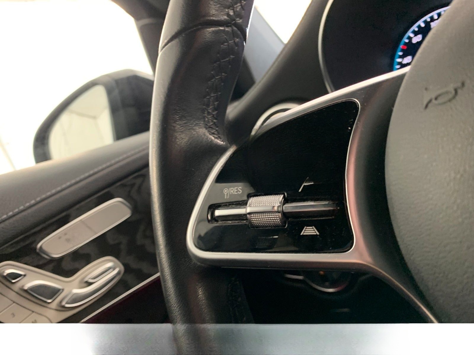 Mercedes-Benz GLC 300 de 4M 2x AMG Line Multib VirtCockp 360K foto 18