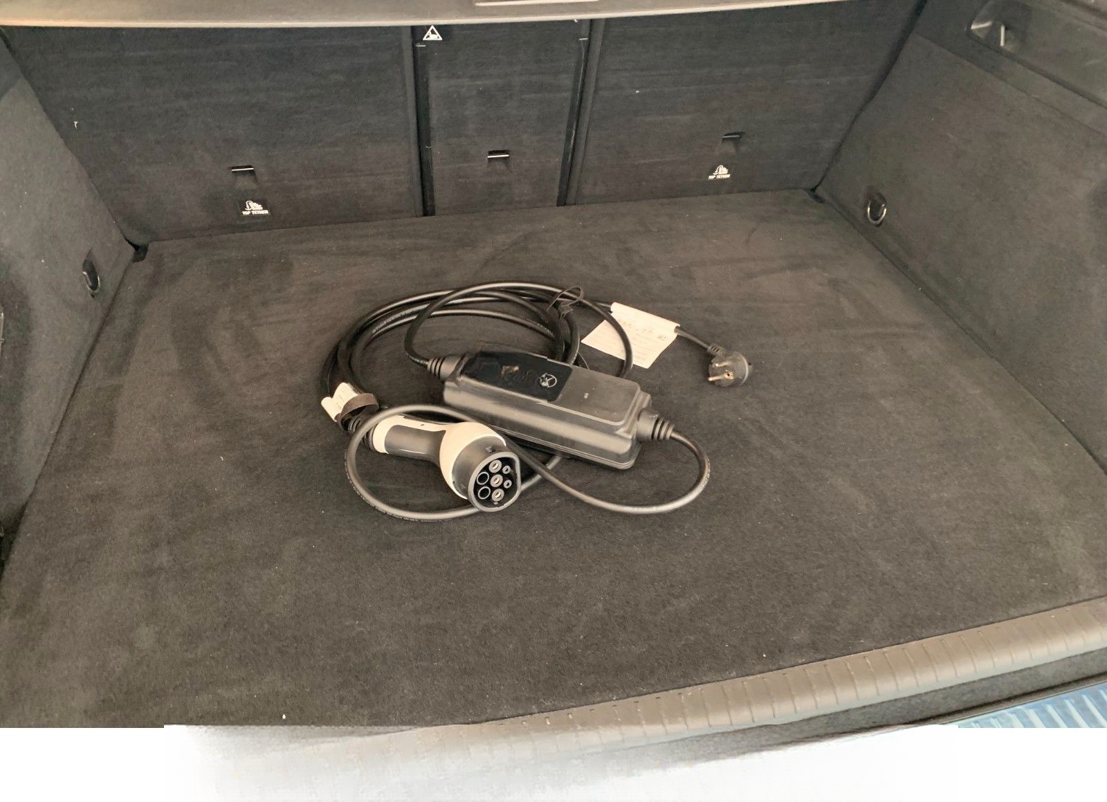 Mercedes-Benz GLC 300 de 4M 2x AMG Line Multib VirtCockp 360K foto 9