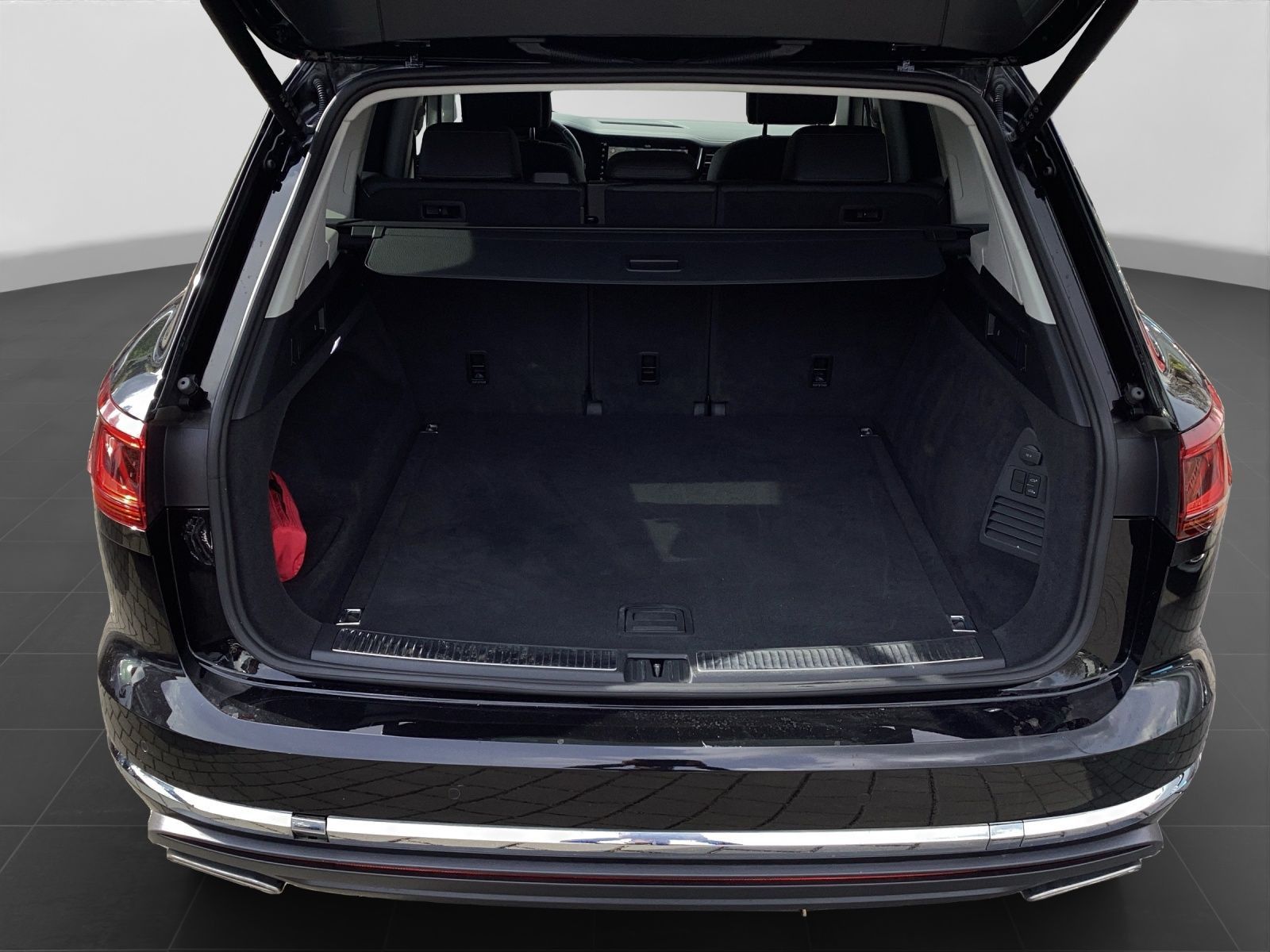 Volkswagen Touareg 3.0 TDI 4M ELEGANCE LEDER MATRIX AIR 360 foto 17