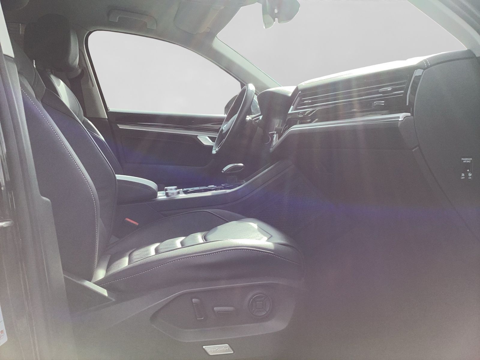 Volkswagen Touareg 3.0 TDI 4M ELEGANCE LEDER MATRIX AIR 360 foto 4