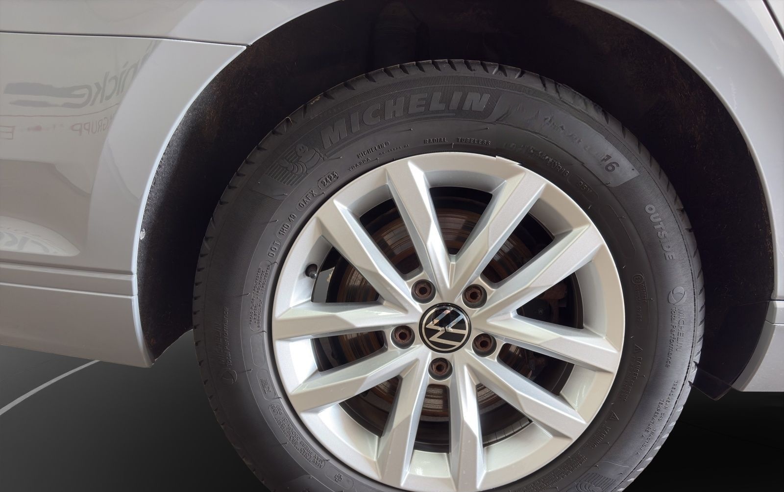 Volkswagen Passat Variant 2.0 TDI Business LED Navi PDC+RFK foto 16