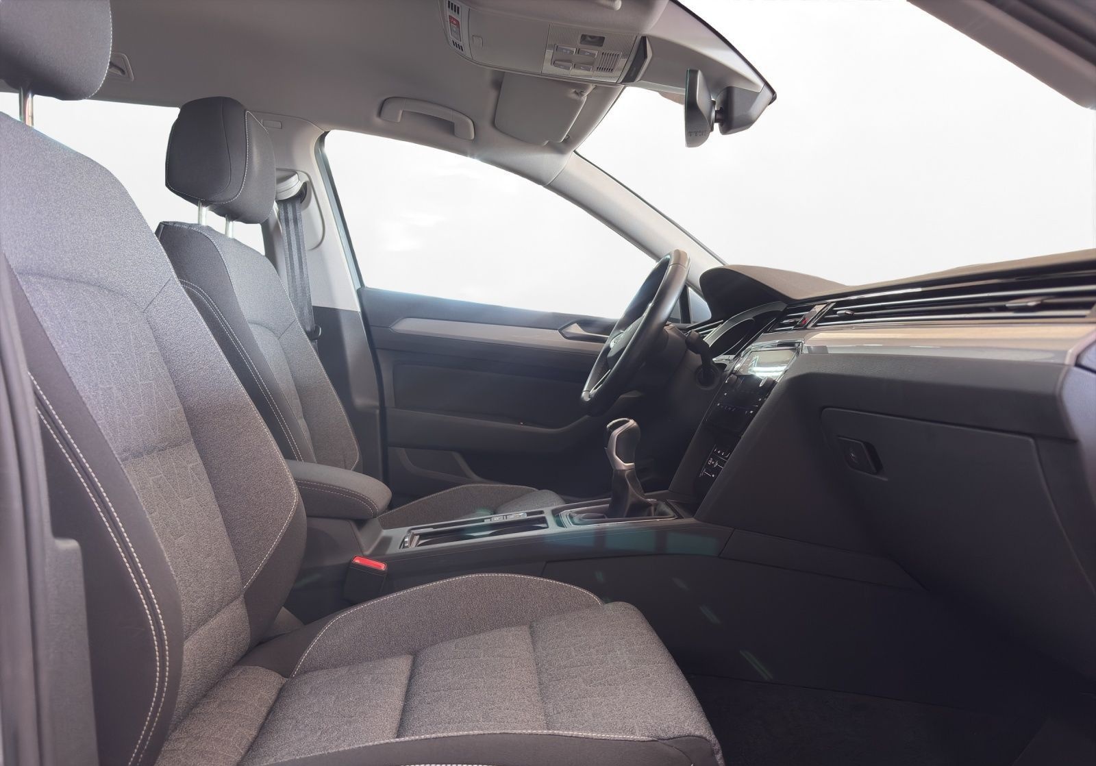 Volkswagen Passat Variant 2.0 TDI Business LED Navi PDC+RFK foto 18