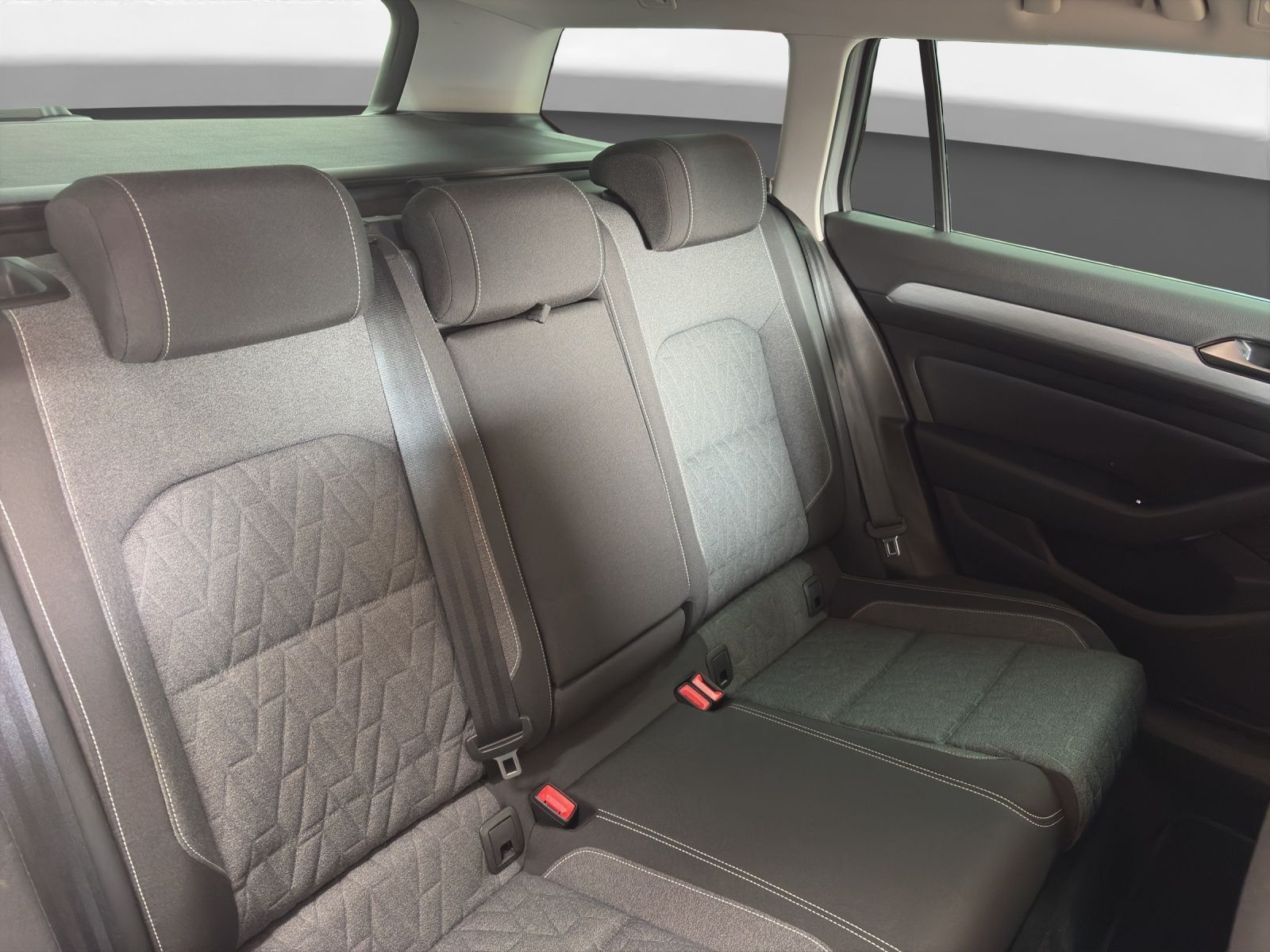 Volkswagen Passat Variant 2.0 TDI Business LED Navi PDC+RFK foto 19