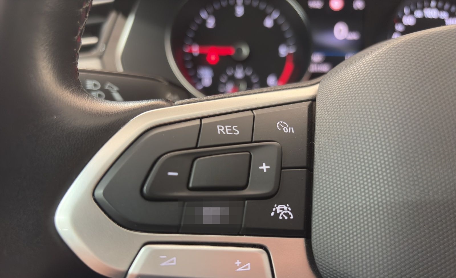 Volkswagen Passat Variant 2.0 TDI Business LED Navi PDC+RFK foto 25