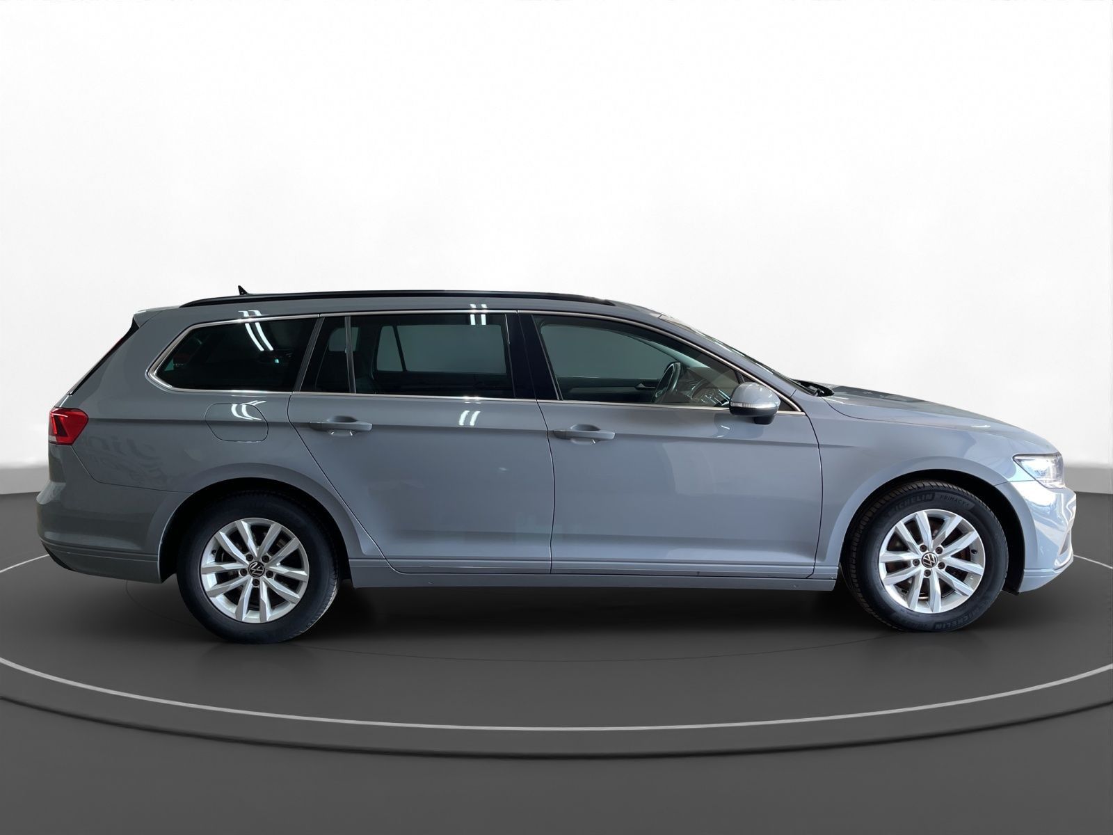 Volkswagen Passat Variant 2.0 TDI Business LED Navi PDC+RFK foto 7