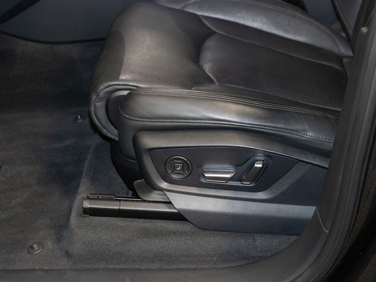 Audi Q7 50 TDI quattro S line Pano AHK 360° LED 22'' foto 24