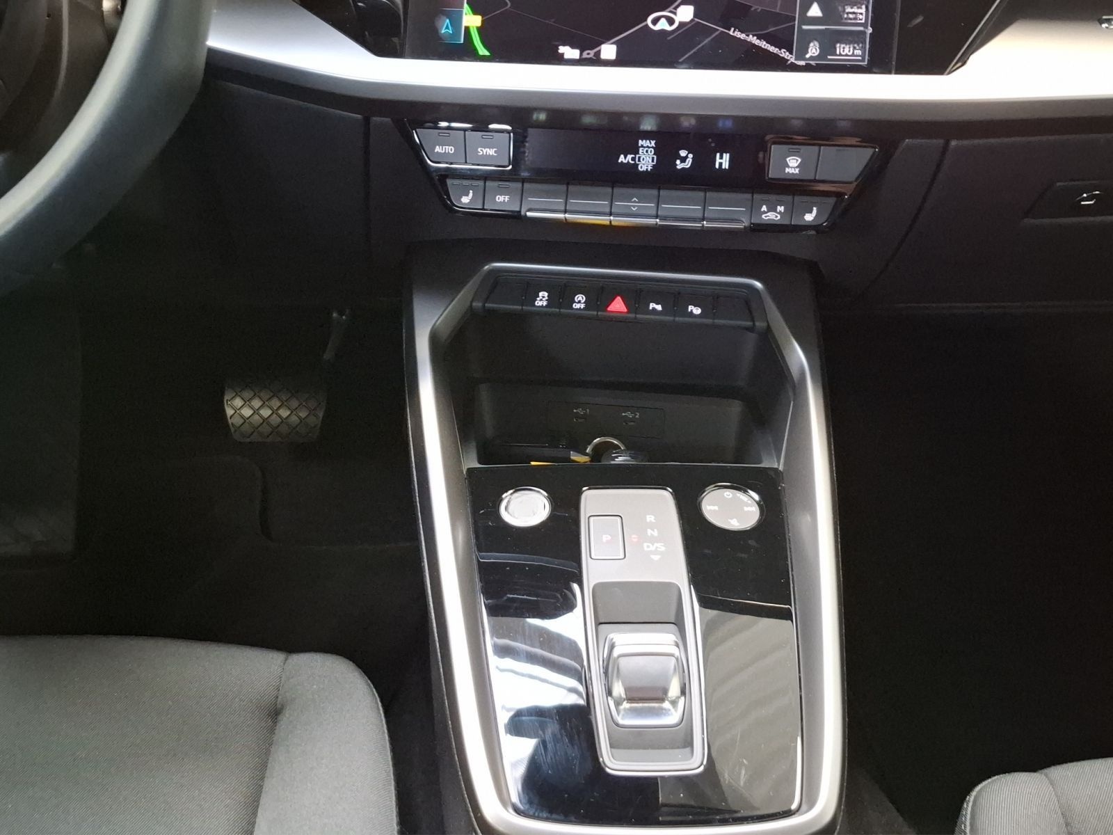 Audi A3 Sportback 30 TFSI 81(110) kW(PS) S tronic foto 16