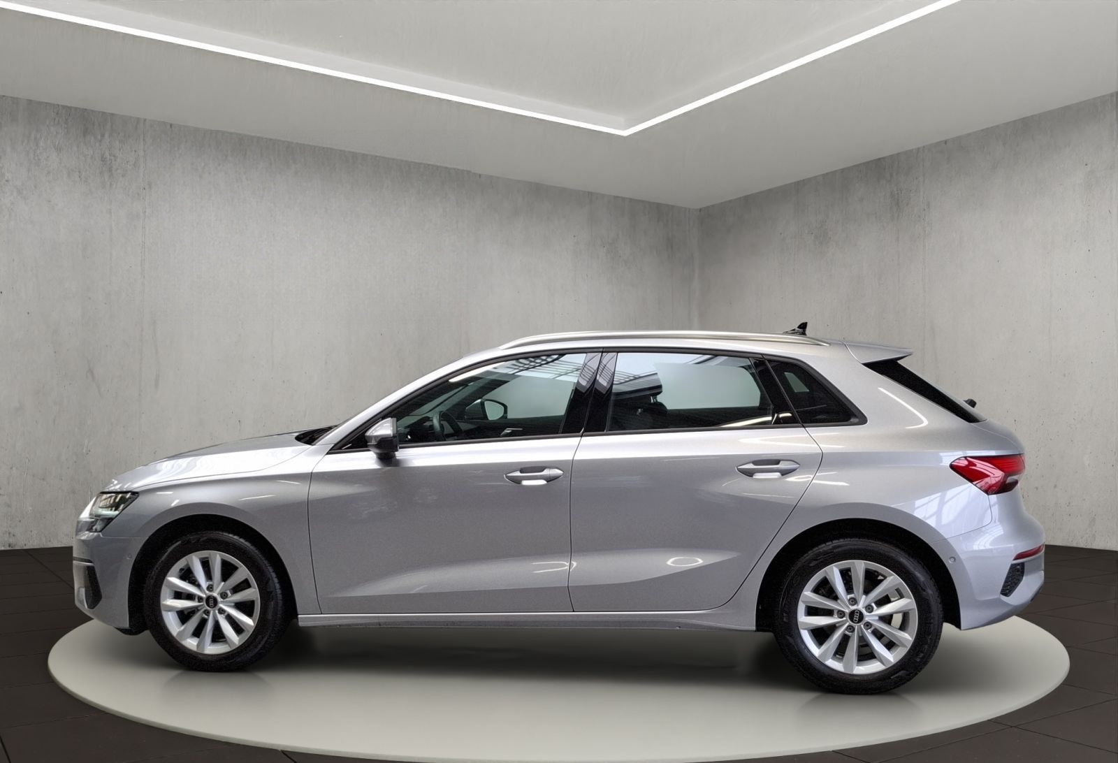 Audi A3 Sportback 30 TFSI 81(110) kW(PS) S tronic foto 3