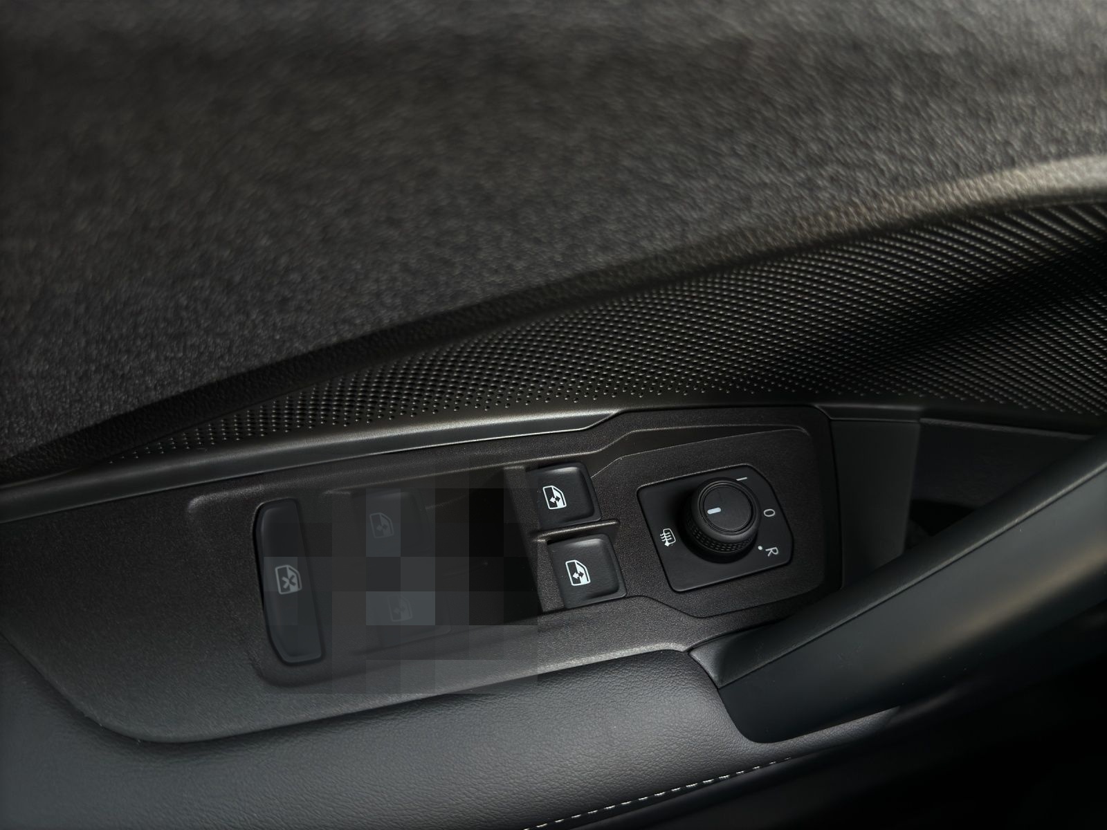 Volkswagen Tiguan 1.5 eTSI DSG NAVI AHK KAMERA foto 8