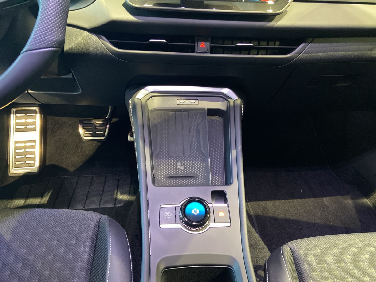 Volkswagen T-Roc R-Line 7-Gang-DSG *PP*AC*NAV*IQ DRIVE*WR* foto 16