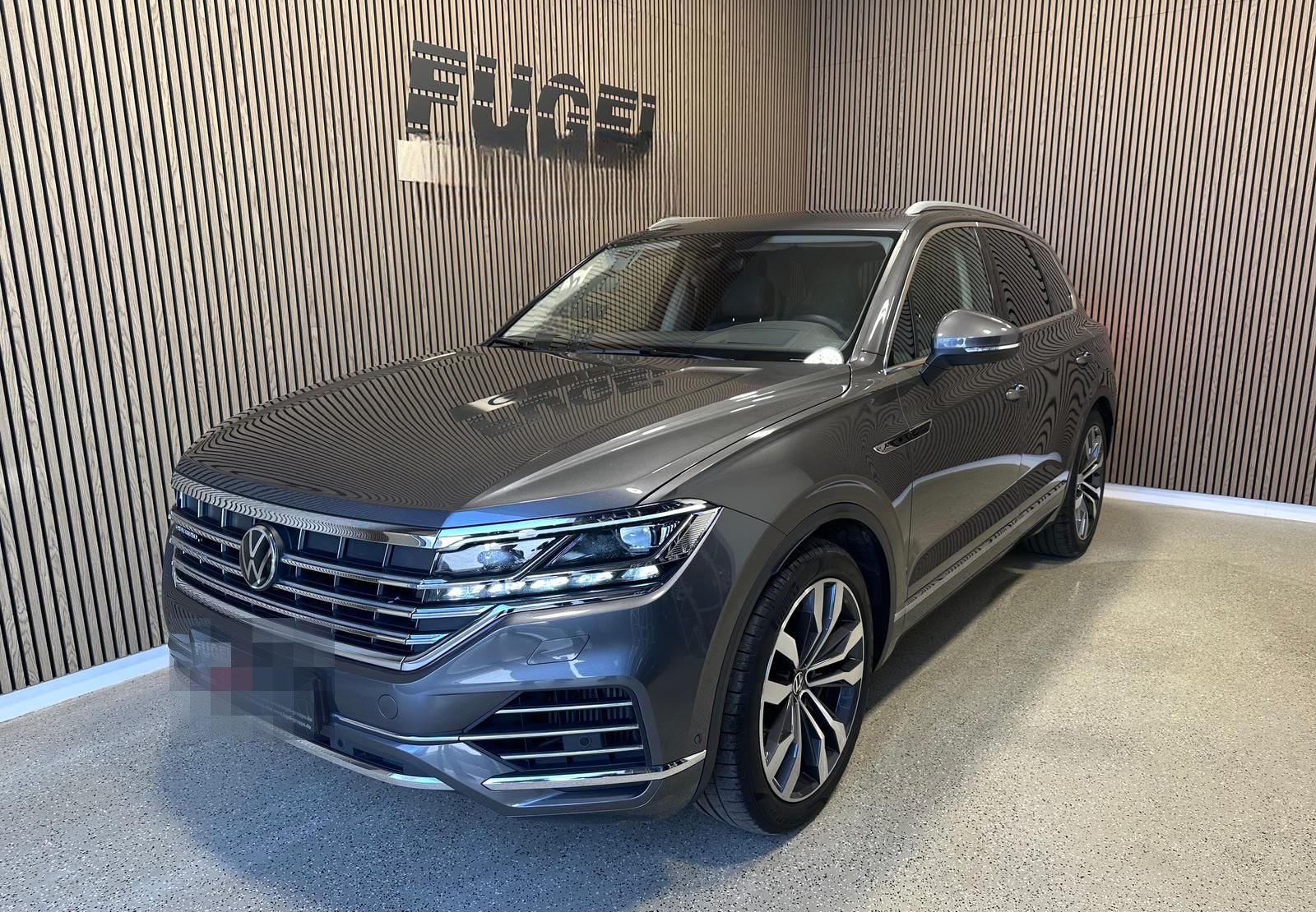 Volkswagen Touareg 3.0 V6 eHybrid Luft|Pano|AHK|21"|360°|He foto 2