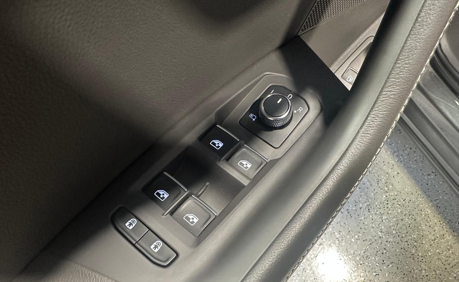 Volkswagen Touareg 3.0 V6 eHybrid Luft|Pano|AHK|21"|360°|He foto 13