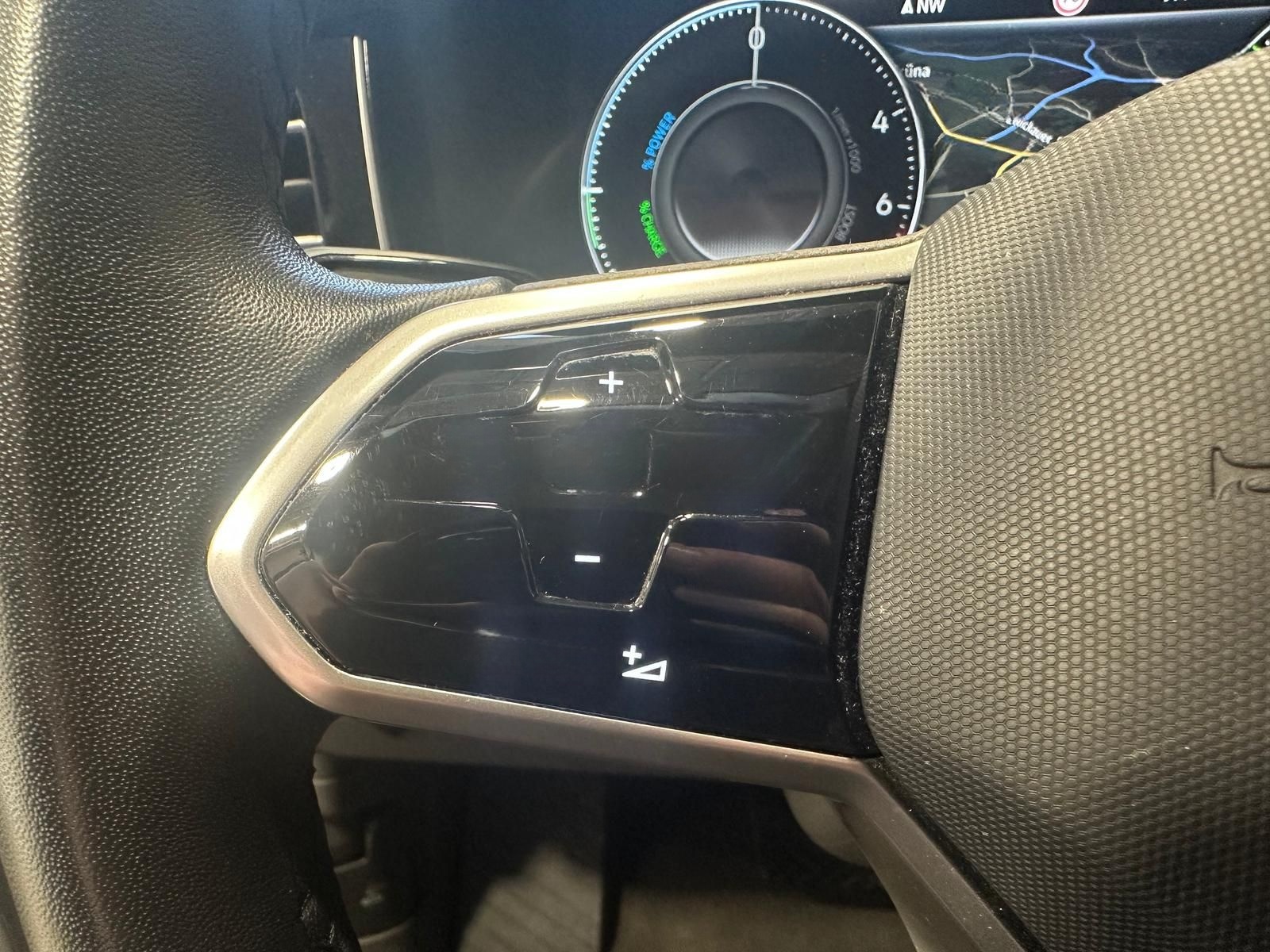 Volkswagen Touareg 3.0 V6 eHybrid Luft|Pano|AHK|21"|360°|He foto 14