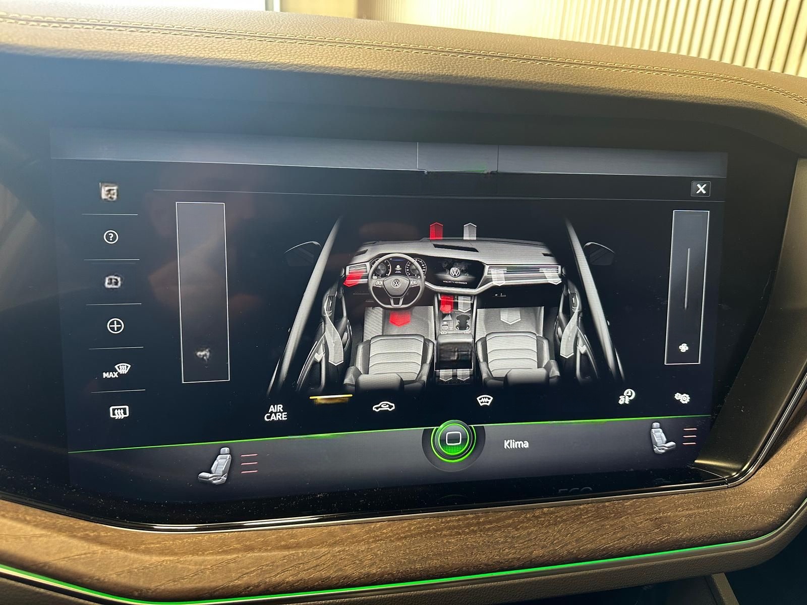 Volkswagen Touareg 3.0 V6 eHybrid Luft|Pano|AHK|21"|360°|He foto 18