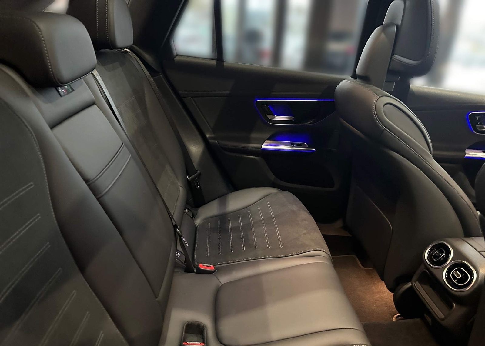 Mercedes-Benz GLC 300 d 4M AMG Adv.+Pano+AHK+LED+Night+Memory+ foto 12