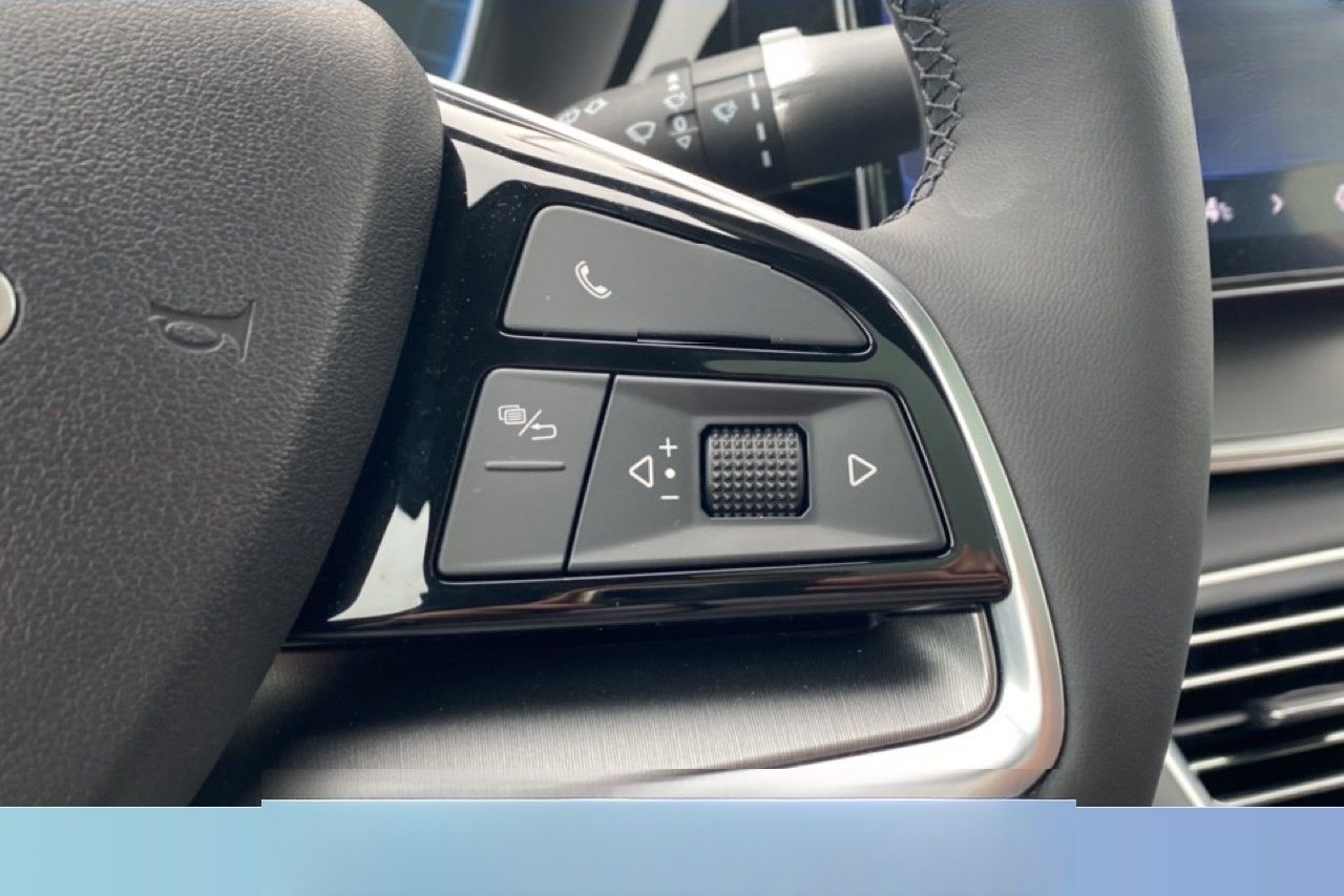 BYD Seal U DM-I Design 18,3 kWh Kamera Navi foto 15