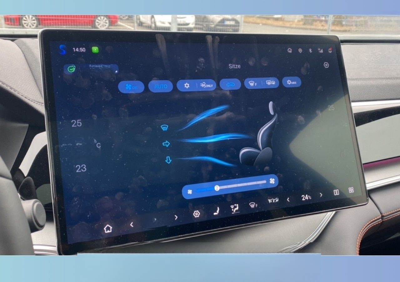 BYD Seal U DM-I Design 18,3 kWh Kamera Navi foto 23