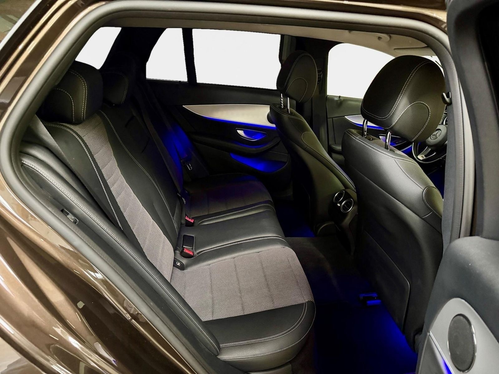 Mercedes-Benz E 200 T Avantgarde AHK schwenkbar Garantie Le... foto 15