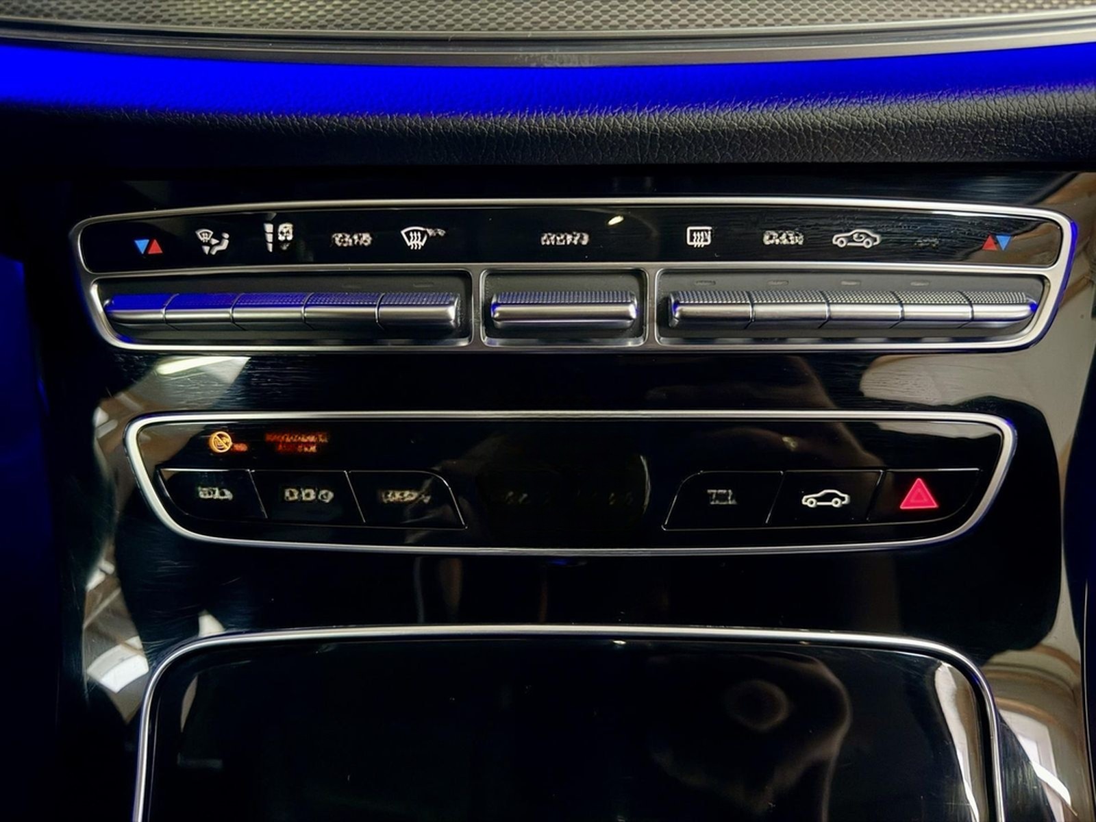 Mercedes-Benz E 200 T Avantgarde AHK schwenkbar Garantie Le... foto 25