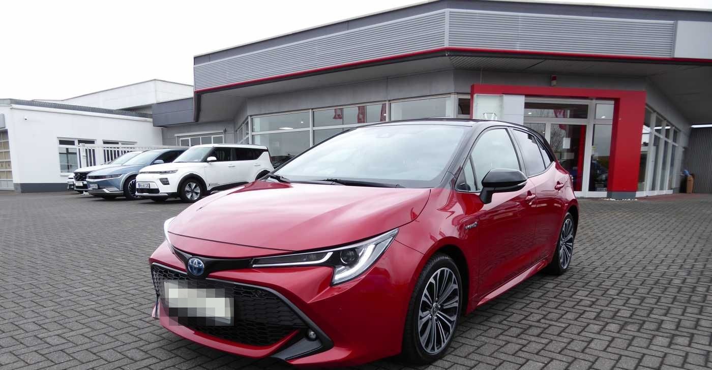 Toyota Corolla Hybrid 2.0 Club / Style- & Technik-Paket foto 2