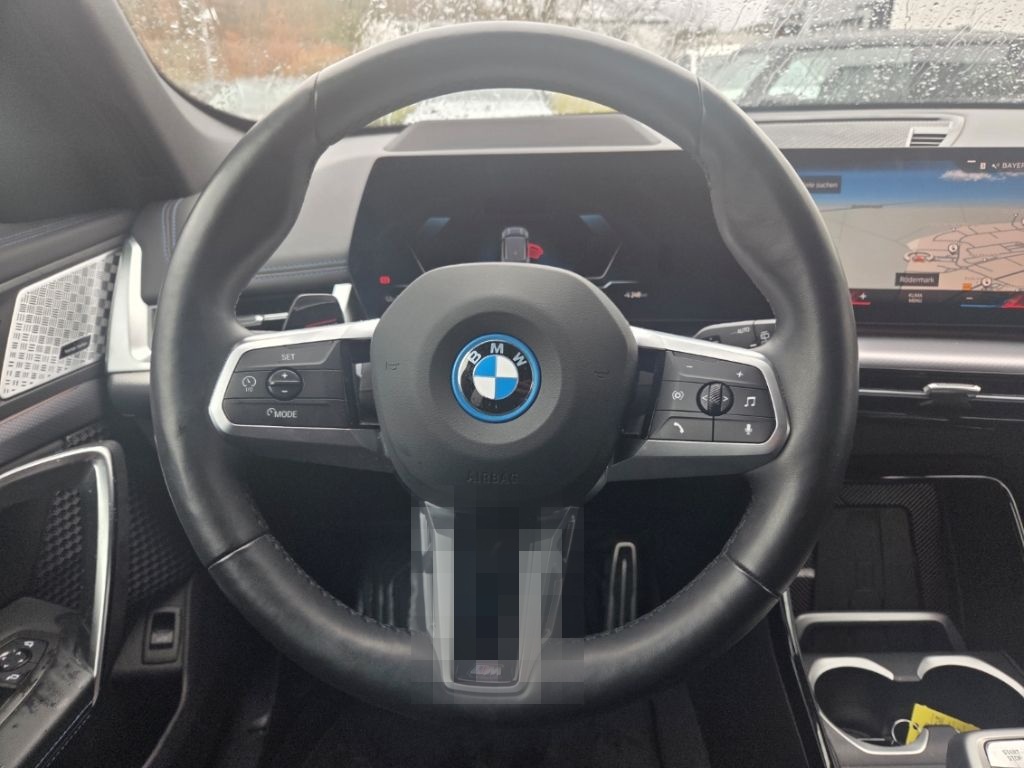 BMW iX1 xDrive 30 M-Sport HUD AHK Navi Dig.Cockpit S foto 9