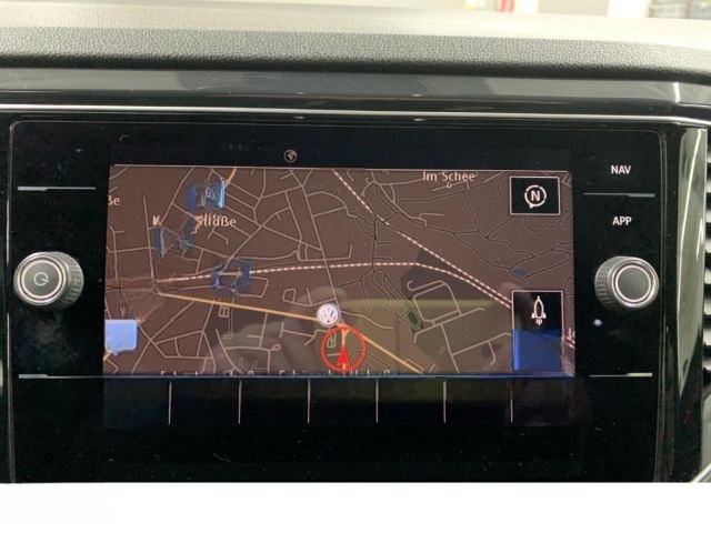 Volkswagen T-Roc Sport 1.5 TSI Pano Standhzg. Navi foto 13