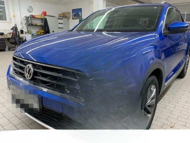 Volkswagen T-Roc Sport 1.5 TSI Pano Standhzg. Navi foto 25