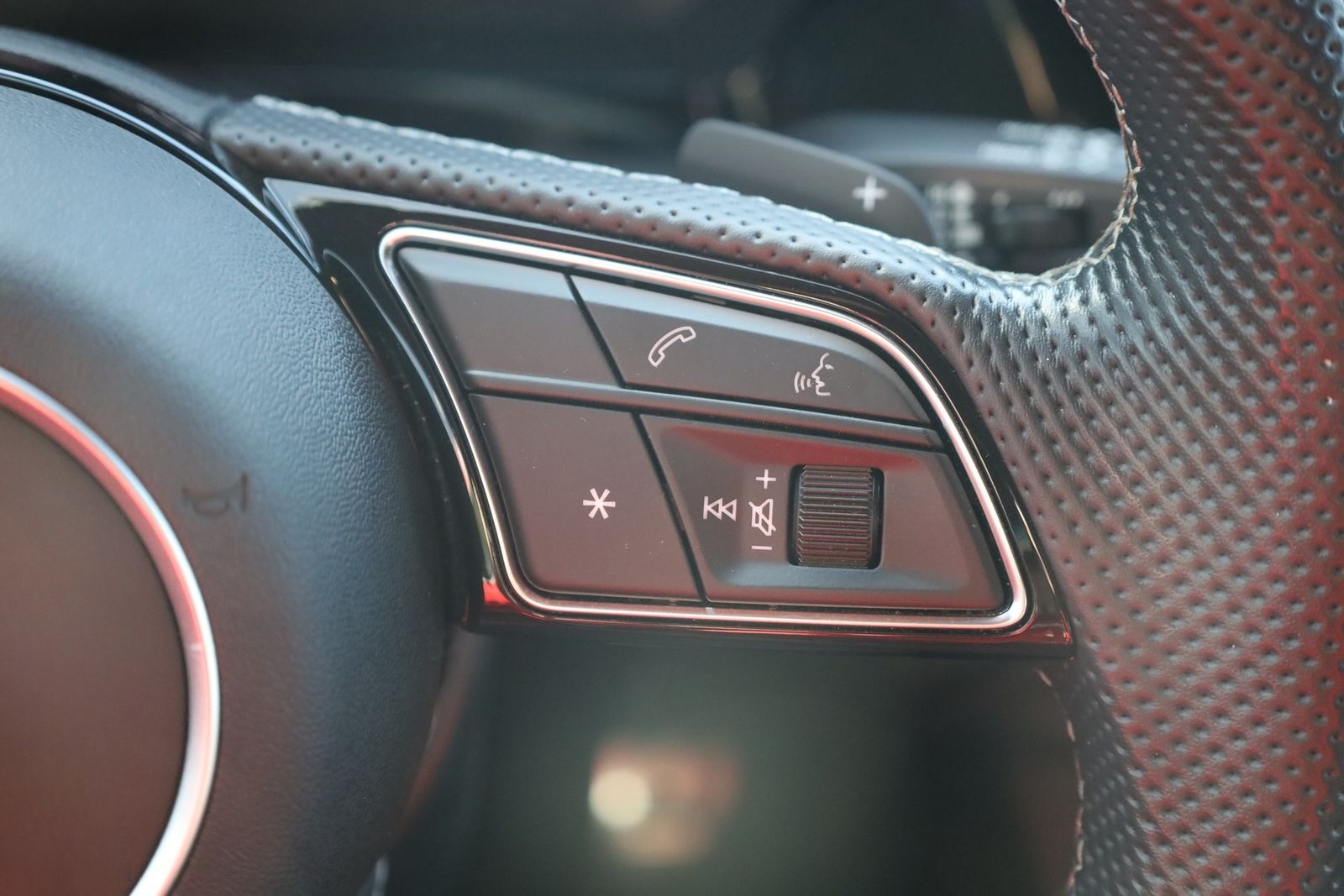 Audi S3 Sportback quattro ACC Navi DAB Kamera Laser foto 25