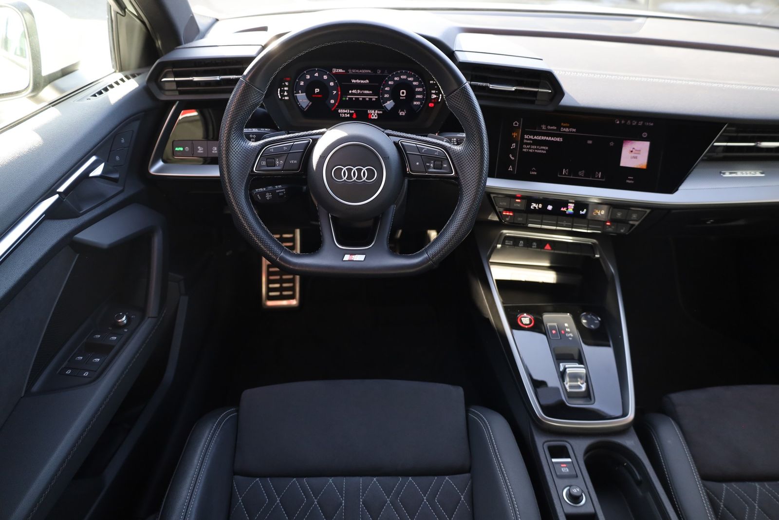 Audi S3 Sportback quattro ACC Navi DAB Kamera Laser foto 10