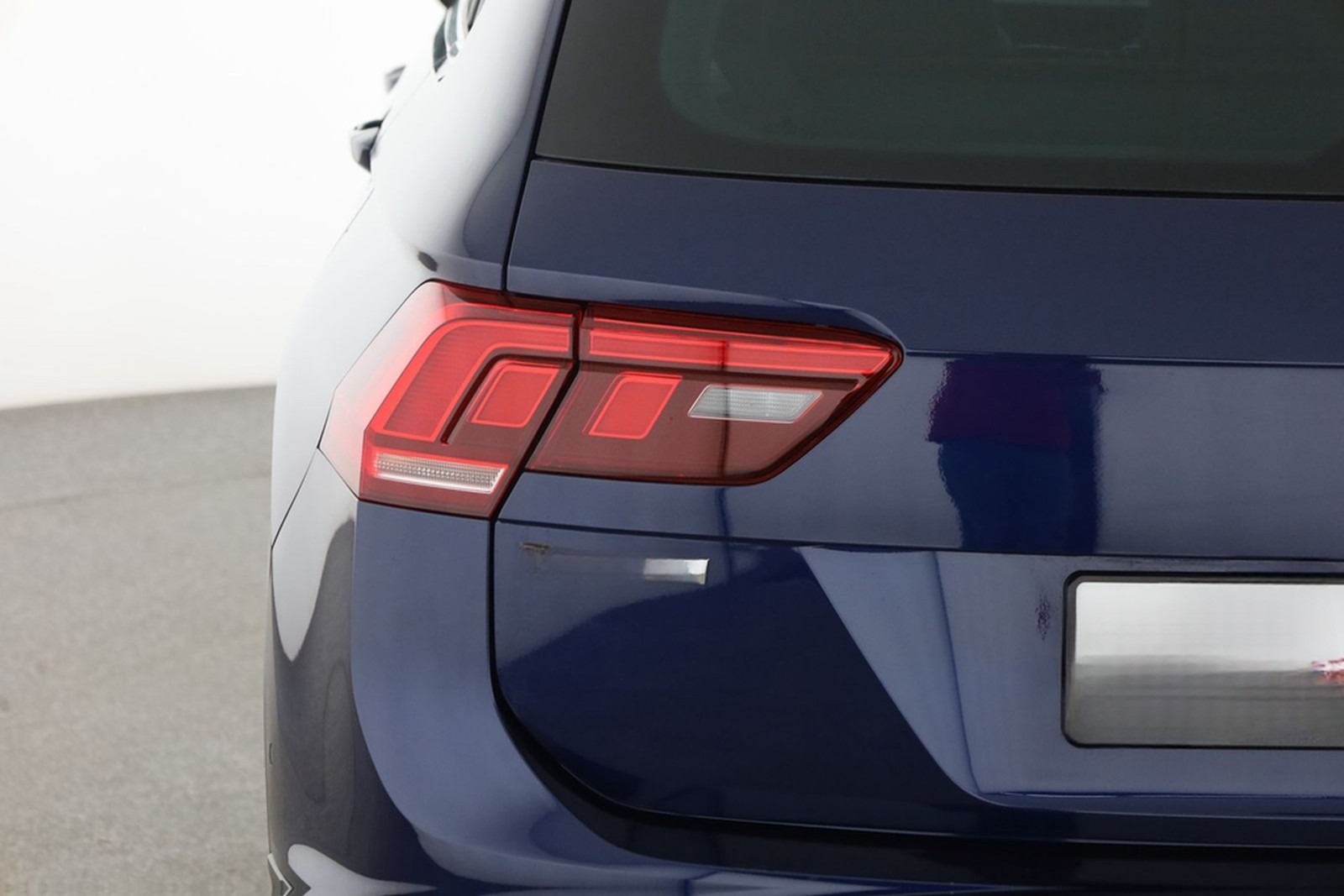 Volkswagen Tiguan 1.5 TSI Comfortline LED Navi Sitzheizung foto 30