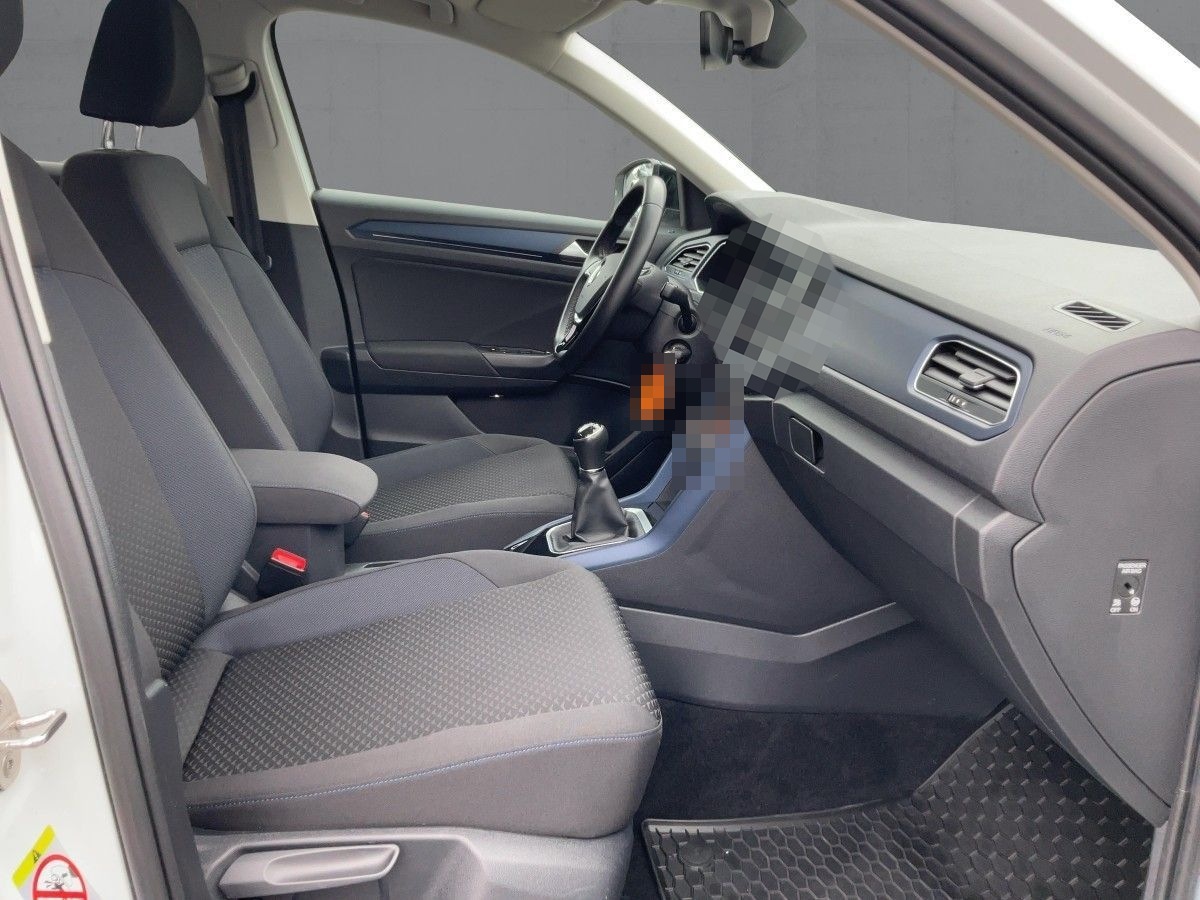 Volkswagen T-Roc 1.5 TSI UNITED NAV+2xPDC+SHZ+APP+DAB+VC+BT foto 12