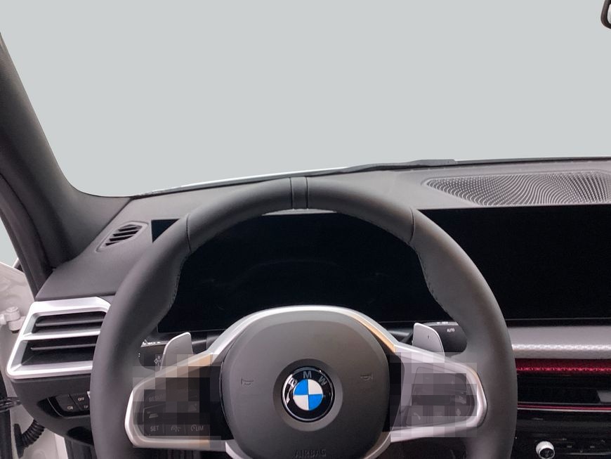 BMW 318i Aut. 115 kW, 4-türig foto 19