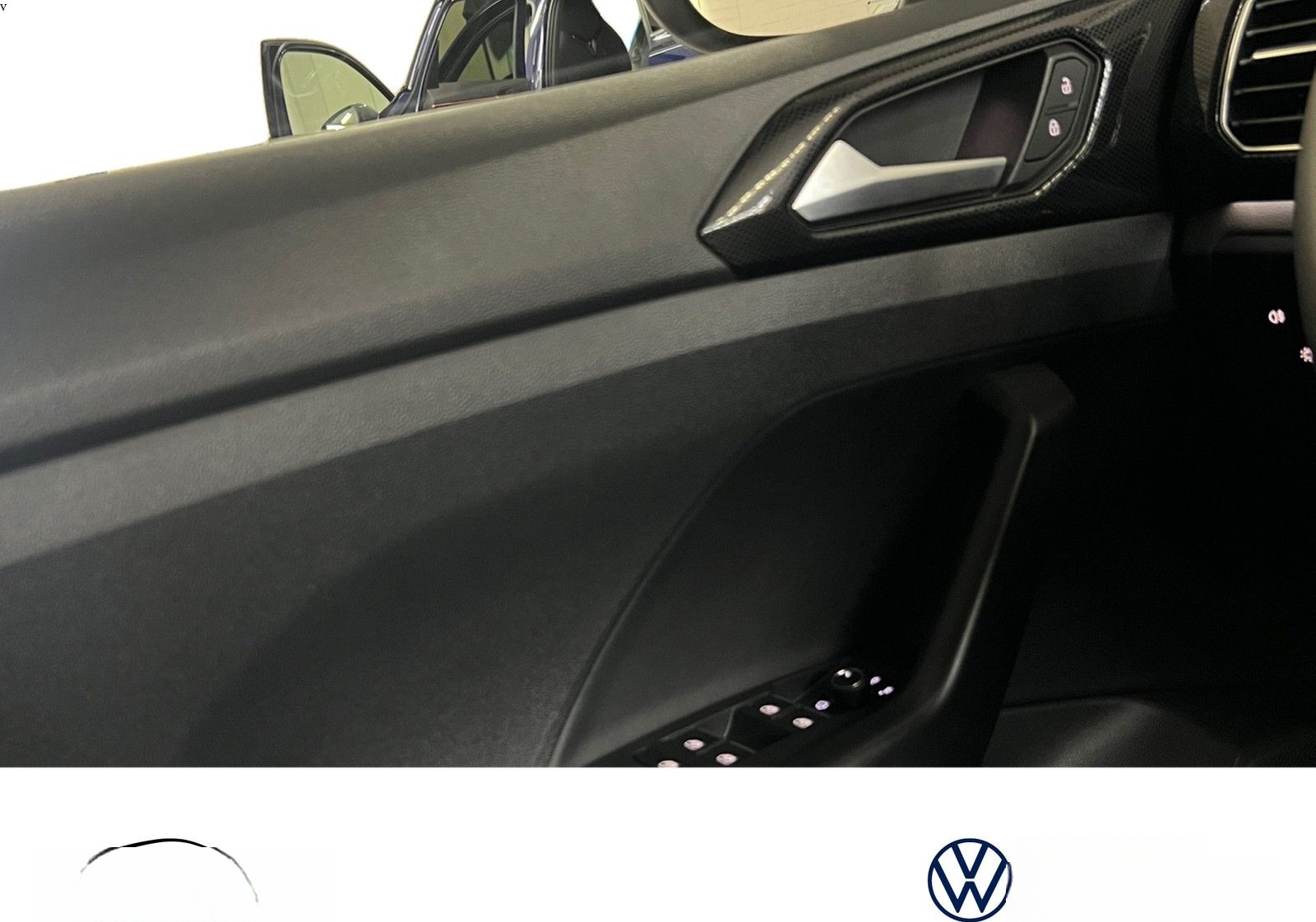 Volkswagen T-Cross Life Goal 1.0 l TSI  DSG SHZ+LED+AHK foto 14