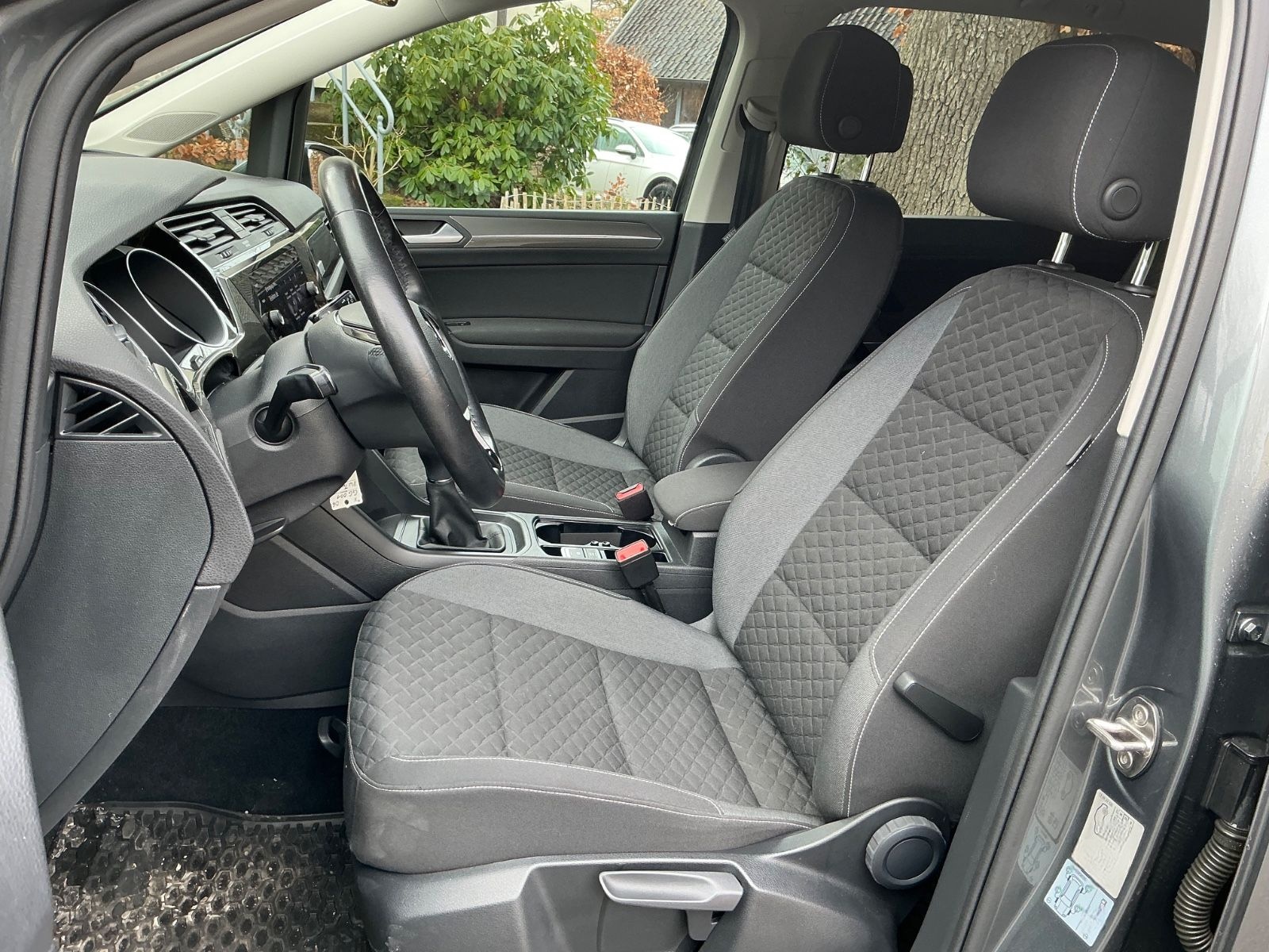 Volkswagen Touran 1.4 TSI JOIN 7 SITZER KLIMA NAVI EU6 1.HD foto 9