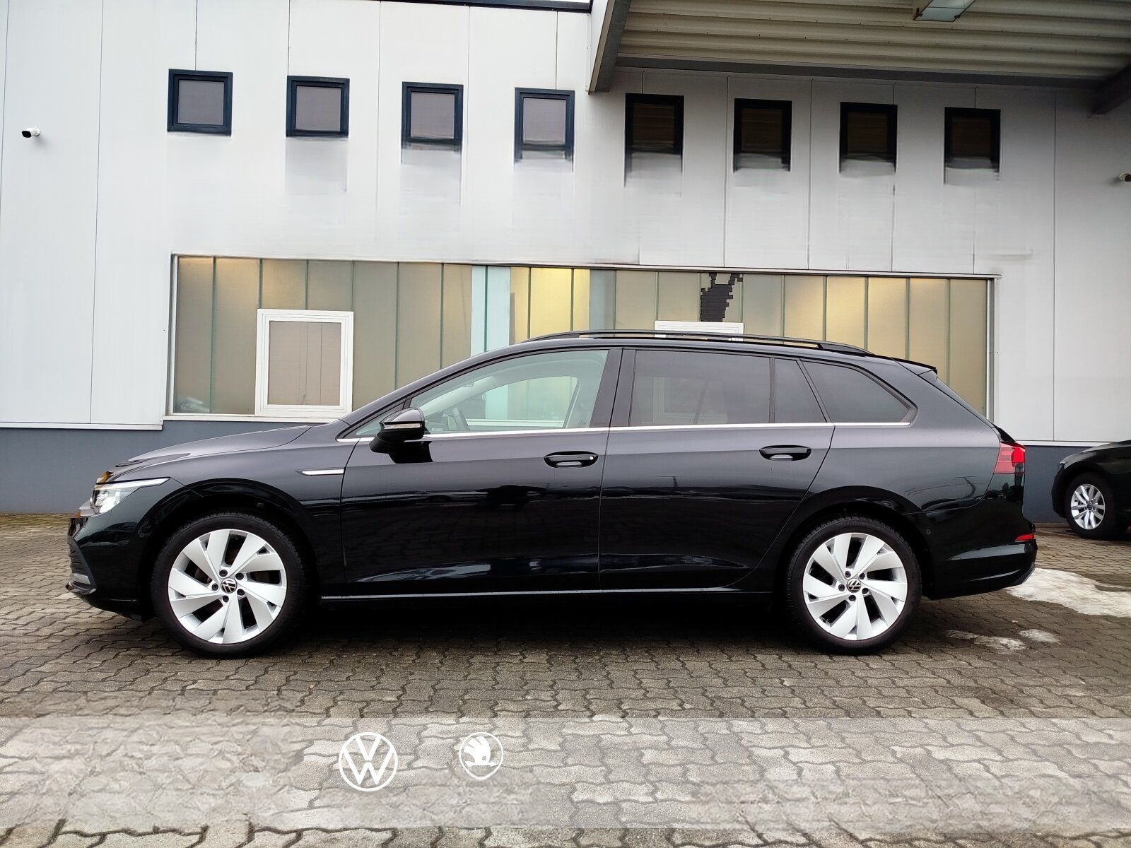 Volkswagen Golf VIII Variant 1.5 eTSI DSG Style Panorama foto 2