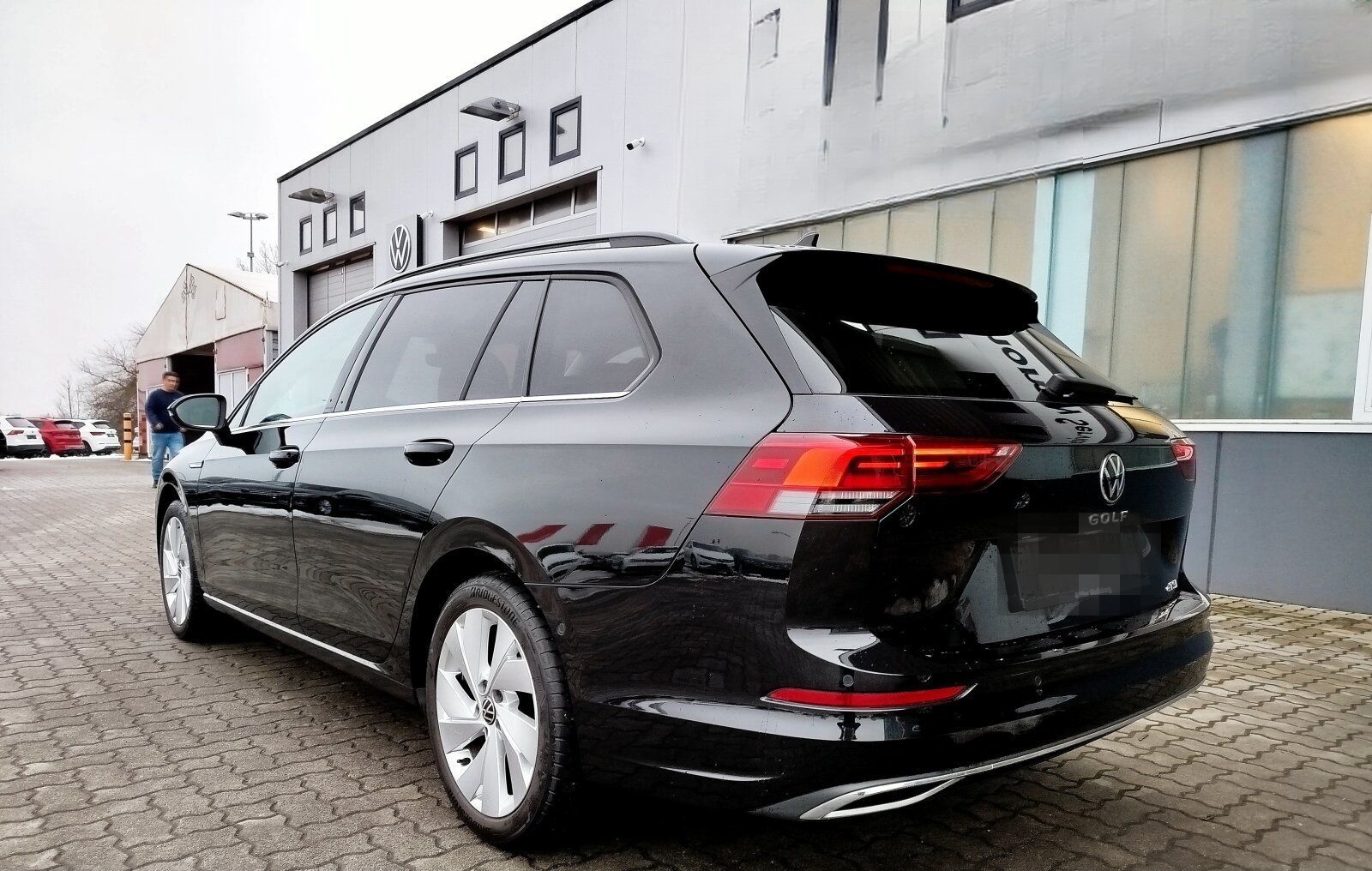 Volkswagen Golf VIII Variant 1.5 eTSI DSG Style Panorama foto 7