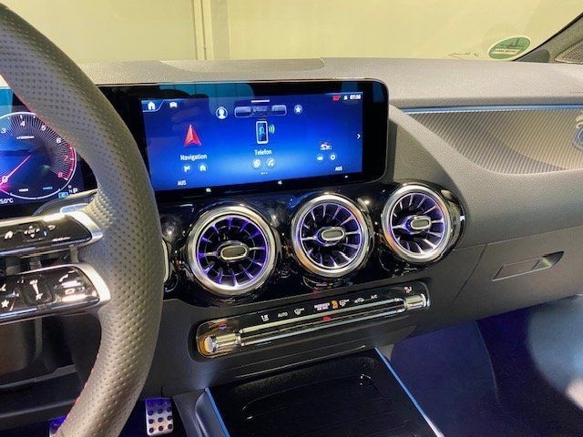 Mercedes-Benz GLA 200 AMG Night Pano/AHK/LED/Tot/eleHeck/Ambie foto 5