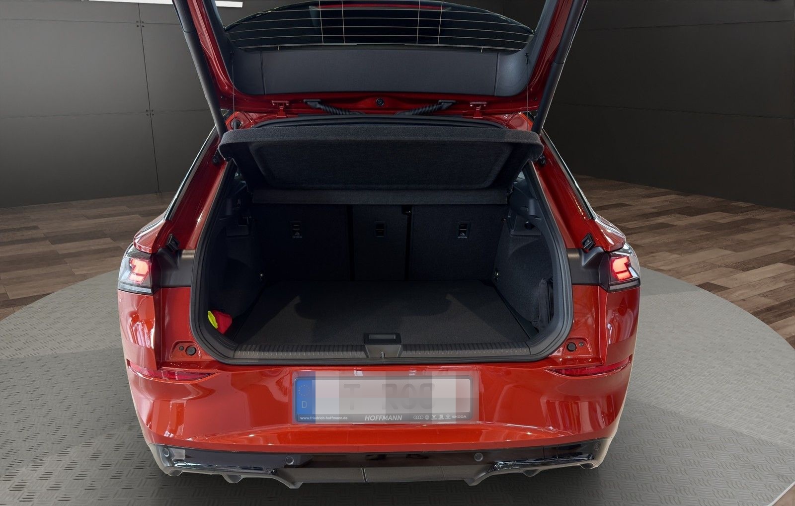 Volkswagen T-Roc 1.5 eTSI  R-Line DSG foto 15