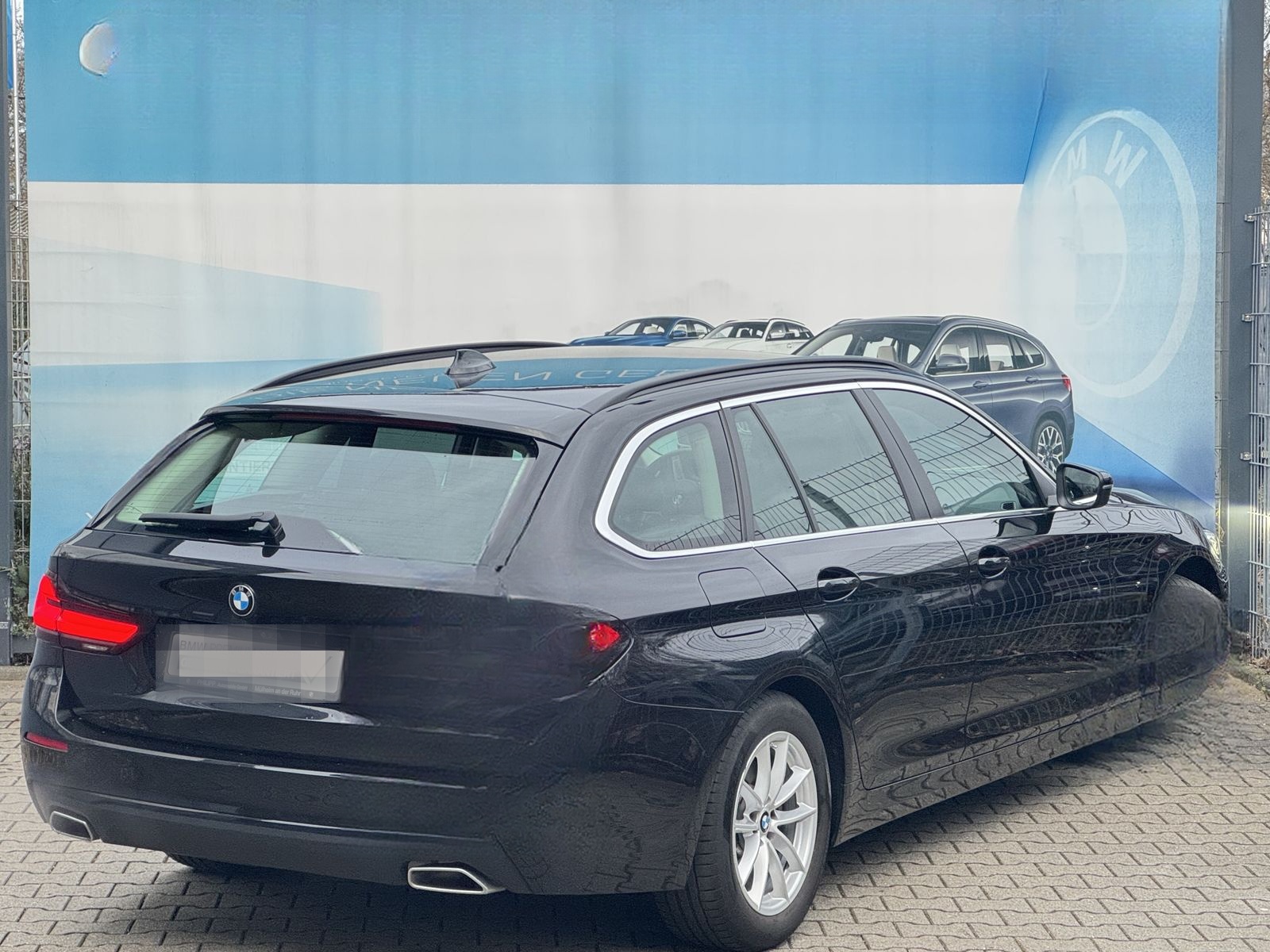BMW 540i xDrive Tour HuD h&k LASER RFK Komfortsitze foto 3