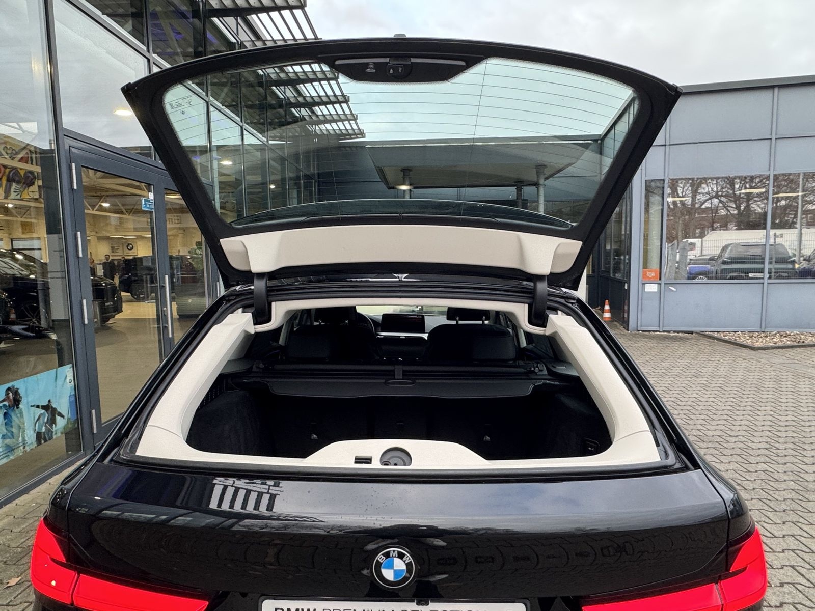 BMW 540i xDrive Tour HuD h&k LASER RFK Komfortsitze foto 8