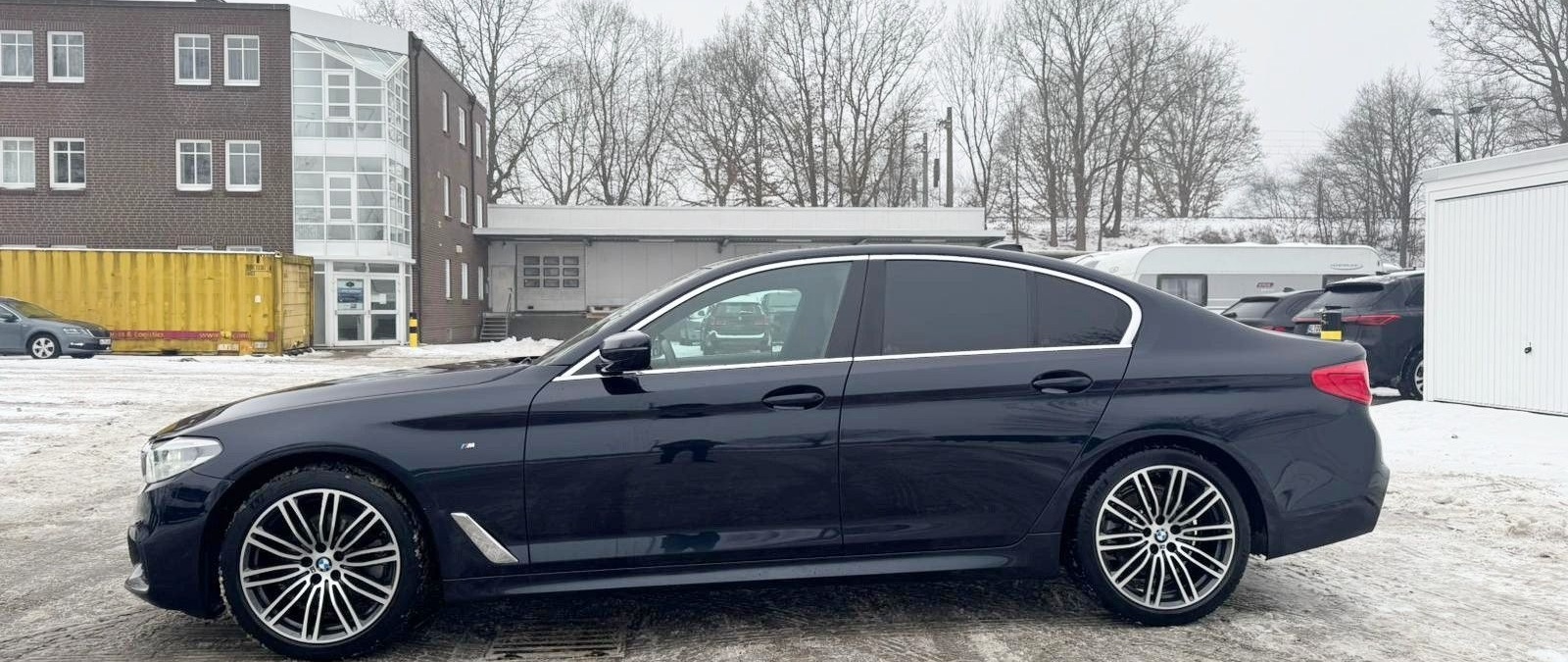 BMW 520i A M SPORT*KAMERA*ACC*LEDER*HEADUP*LED foto 4