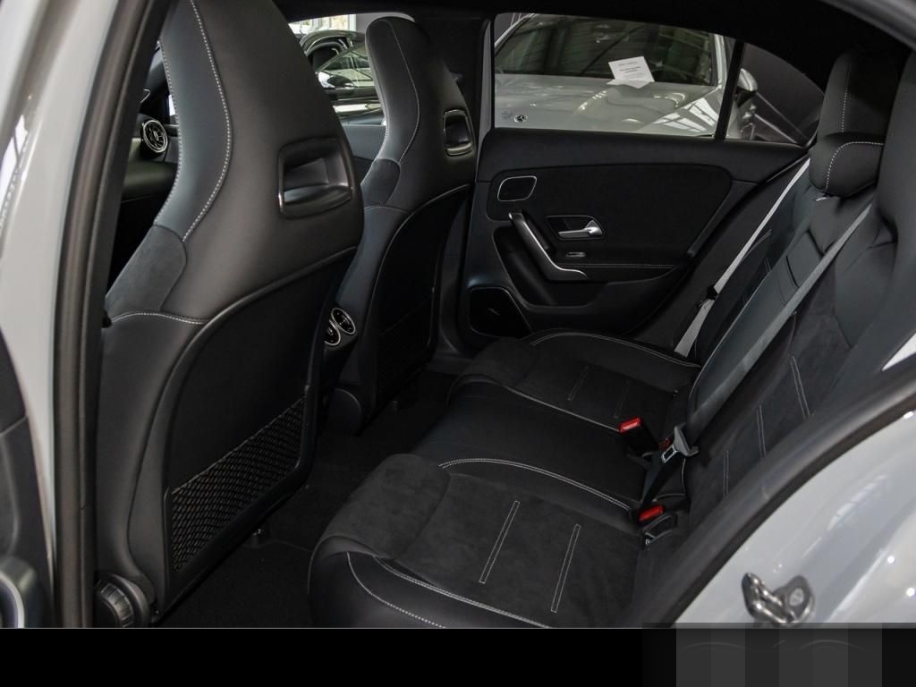 Mercedes-Benz A 220 4M Special Edition AMG *KeyGo*MBeam*Distr* foto 11