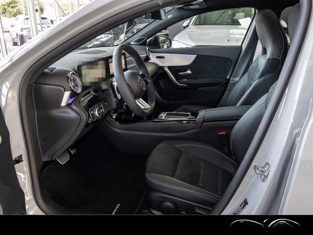 Mercedes-Benz A 220 4M Special Edition AMG *KeyGo*MBeam*Distr* foto 18